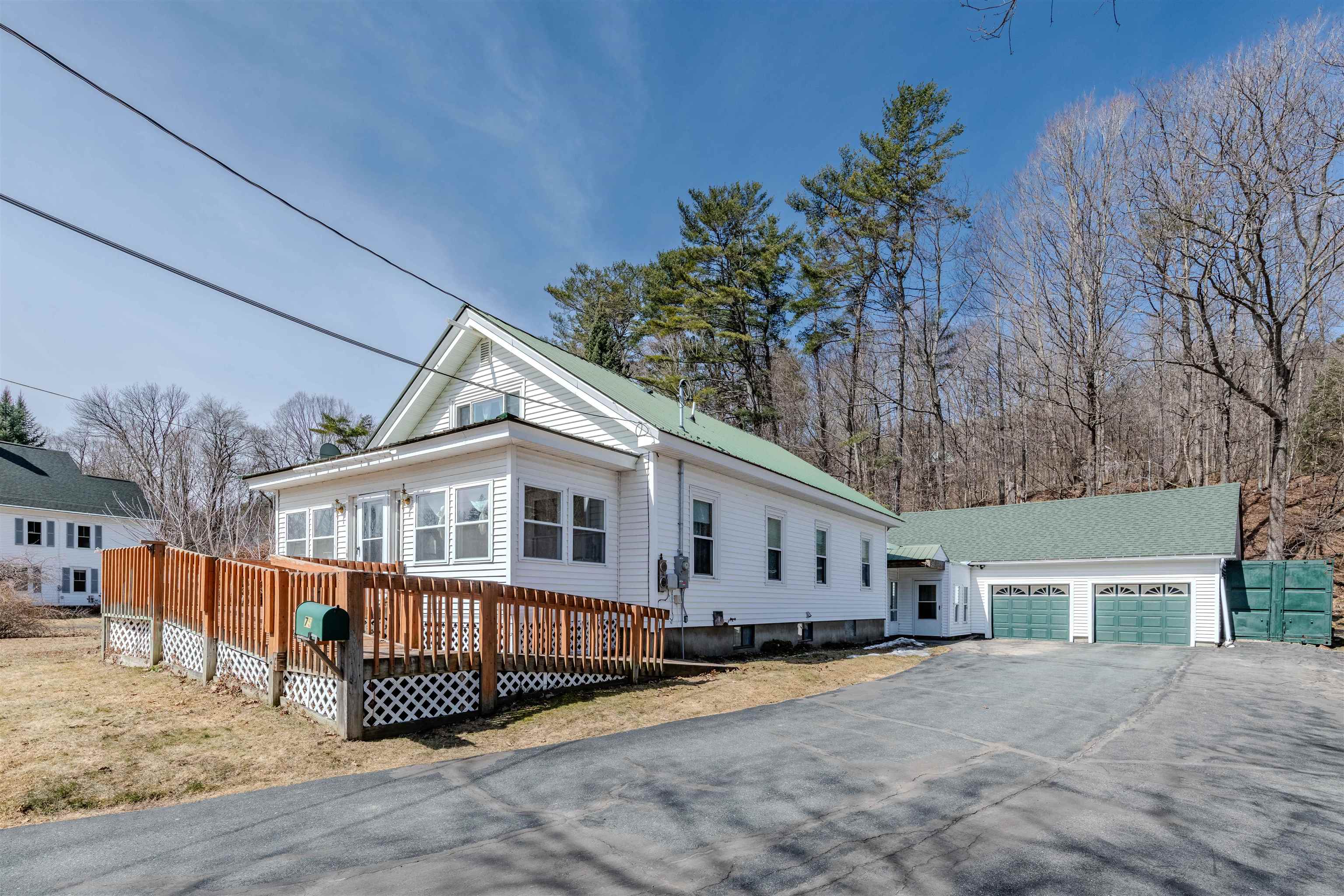75 Woolson Rd, Lisbon, NH 03585
