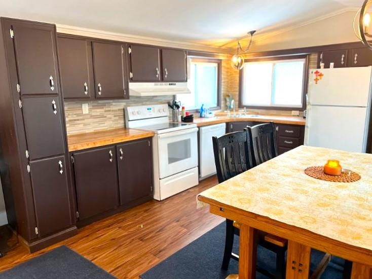 47 Fogg Rd, Epping, NH 03042