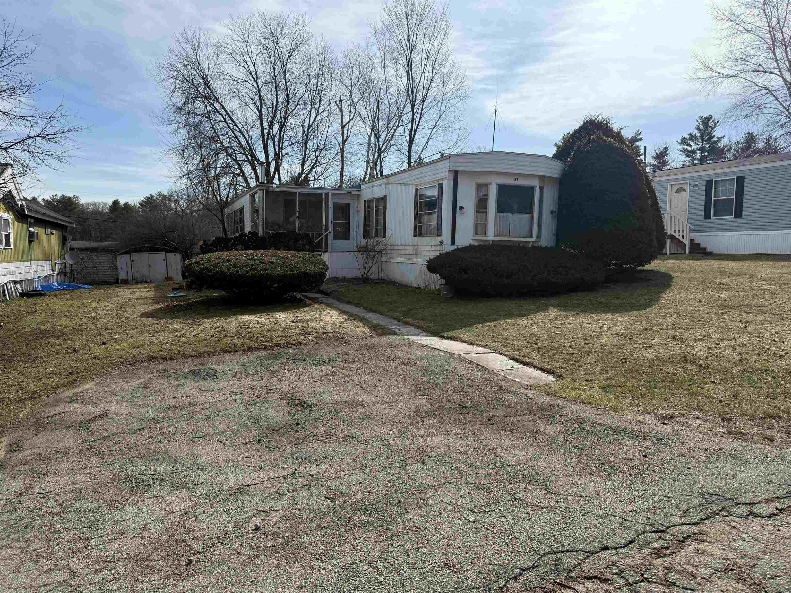 15 Windham Depot Rd #37, Derry, NH 03038