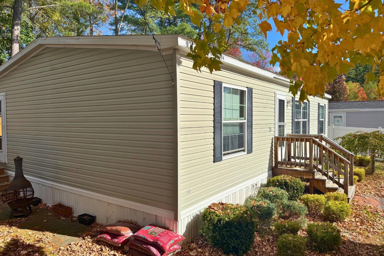 13 Courtesy Ave, Belmont, NH 03220