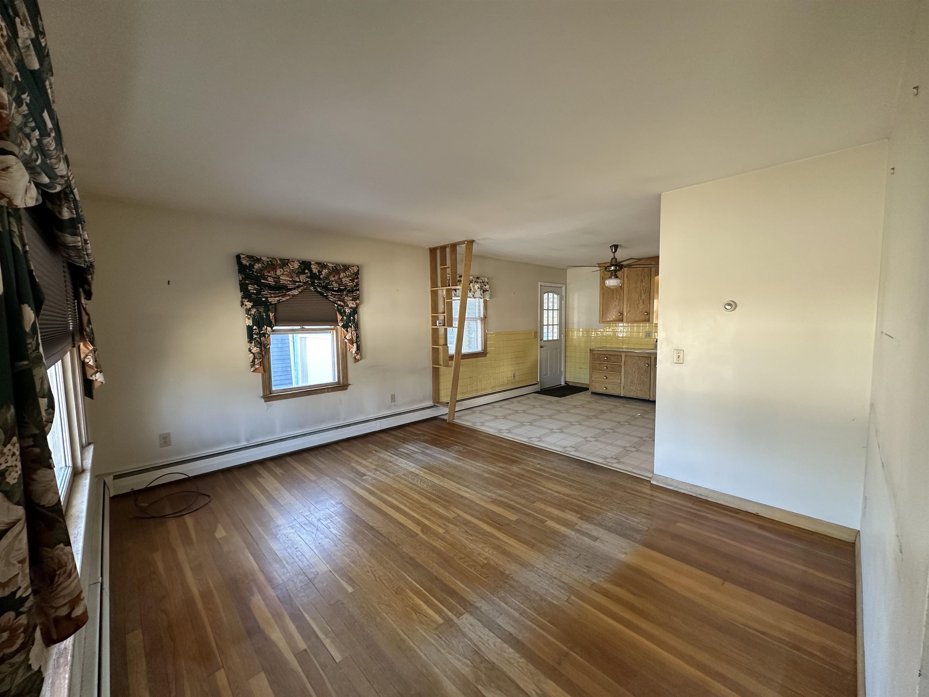 30 Ingalls St, Manchester, NH 03102