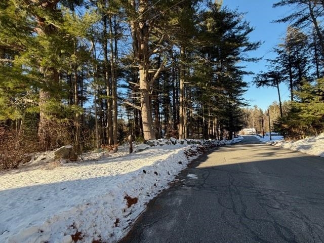 000 Ruonala Rd, Milford, NH 03055