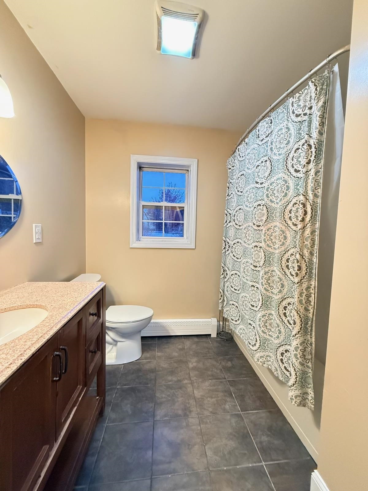 5 Sullivan Dr, Dover, NH 03820