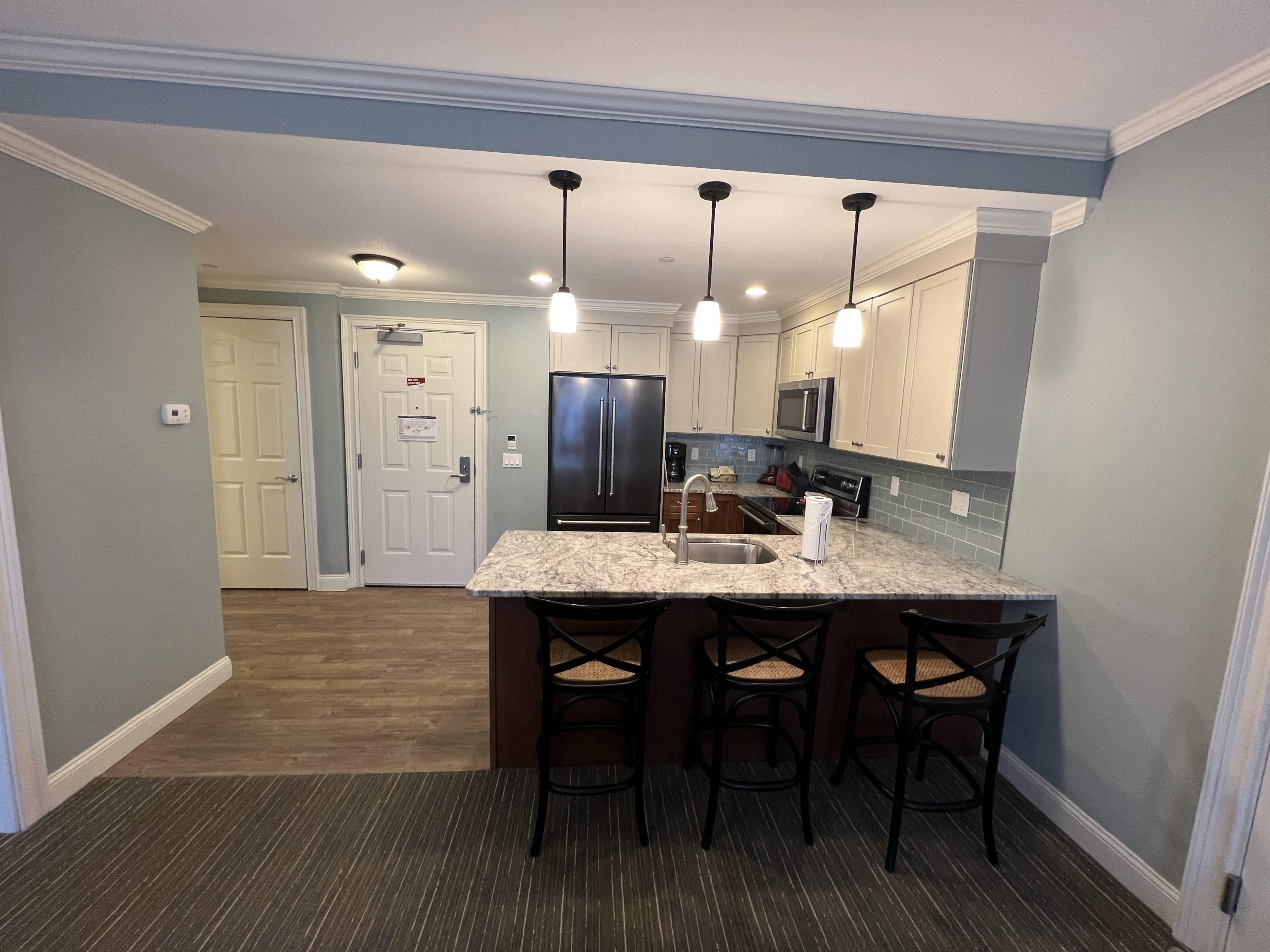 22 S Mountain Dr, Lincoln, NH 03251