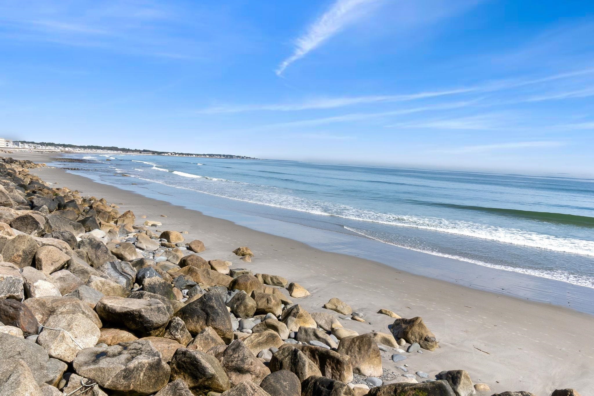 550 Winnacunnet Rd #319, Hampton, NH 03842