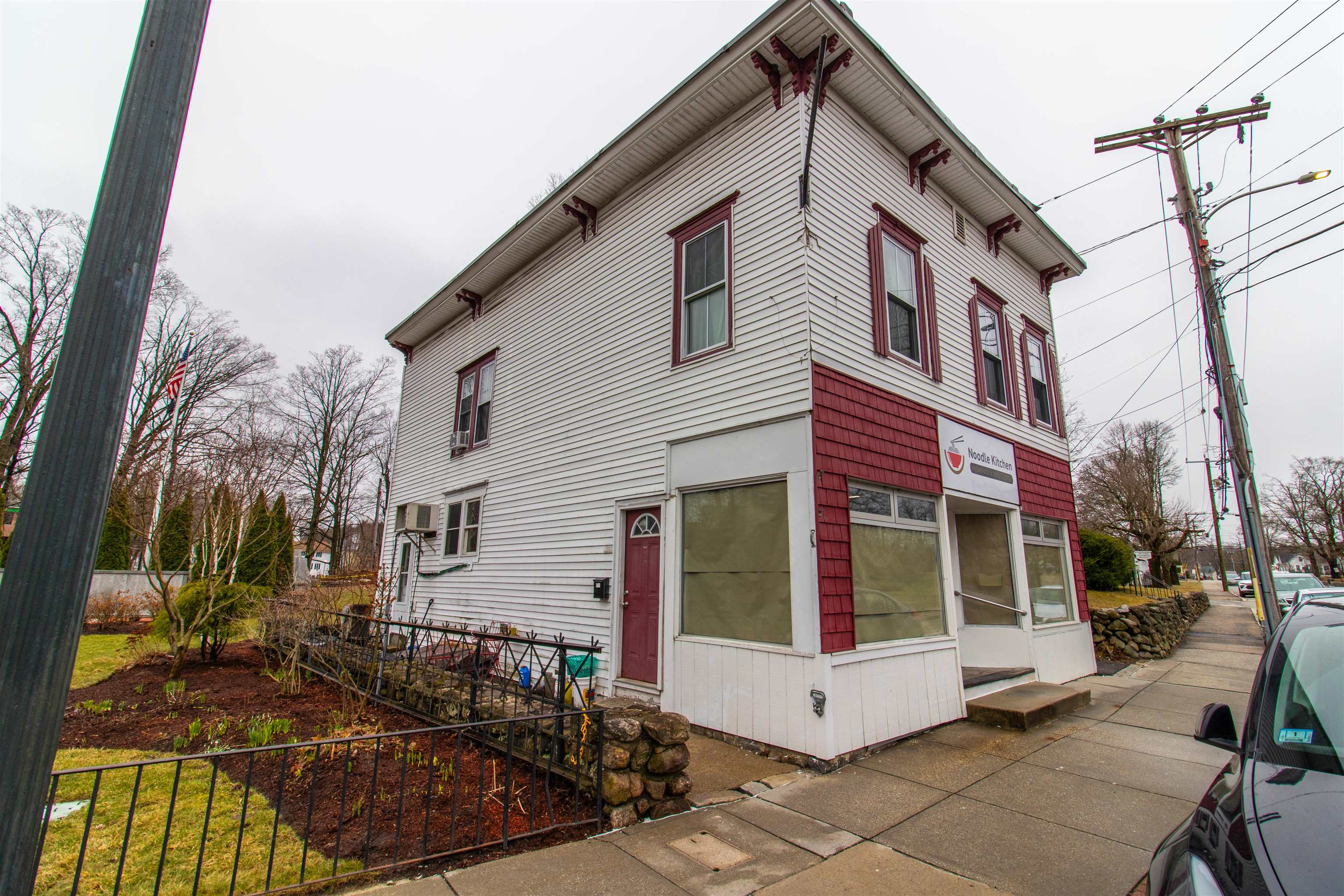 4 Union St, Milford, NH 03055