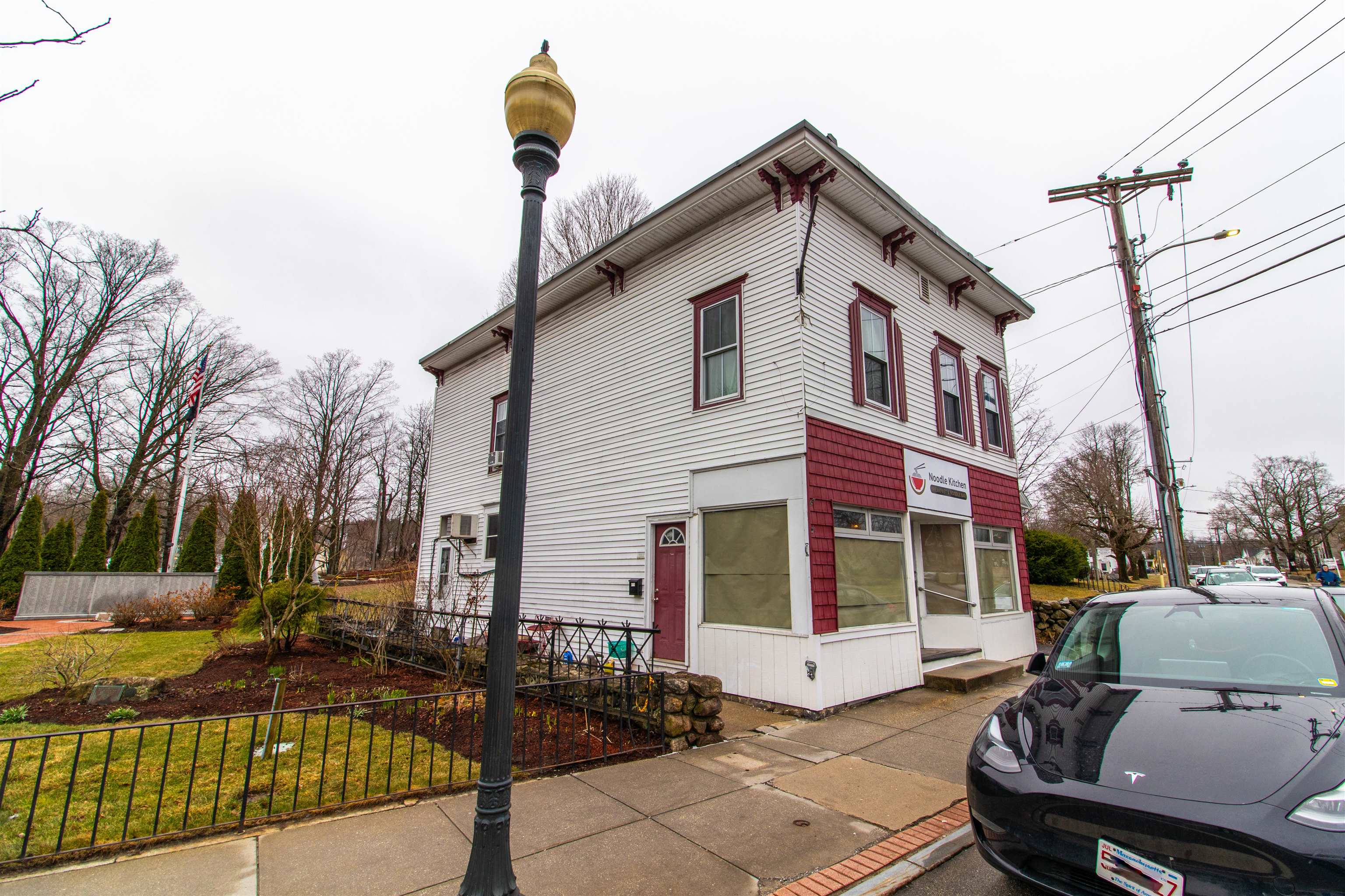 4 Union St, Milford, NH 03055