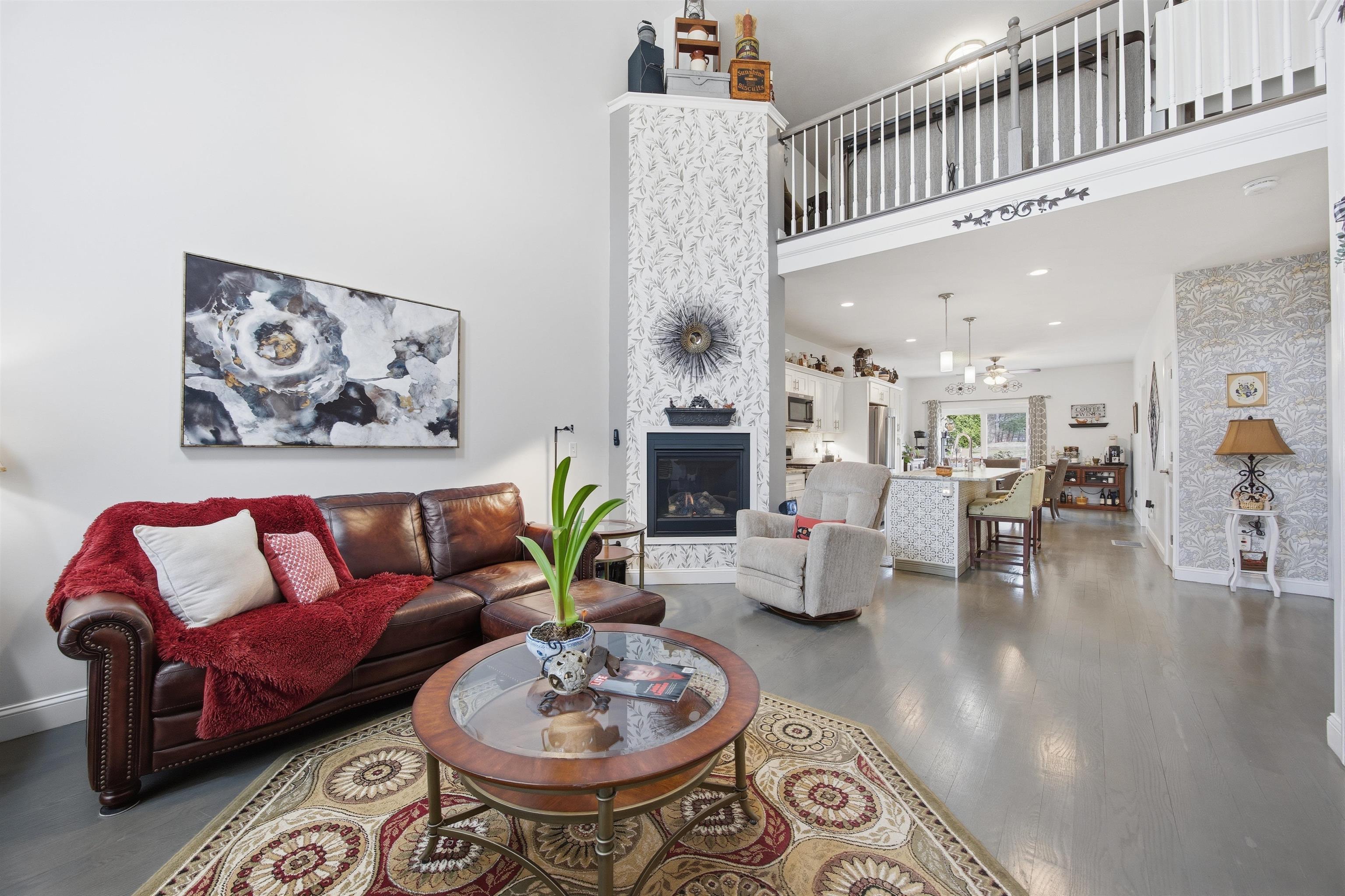 93 Trail Haven Dr, Londonderry, NH 03053