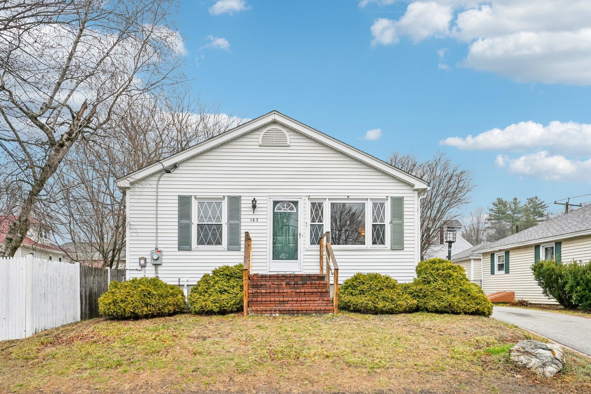 170 S Hall St, Manchester, NH 03103