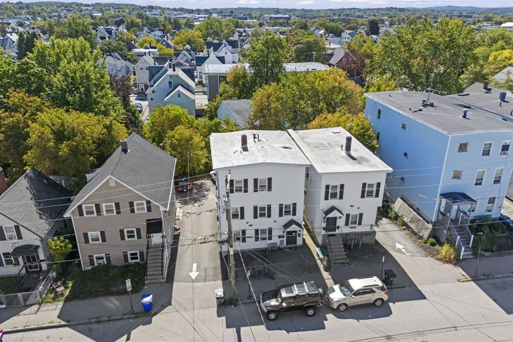 377-383 Manchester St, Manchester, NH 03103