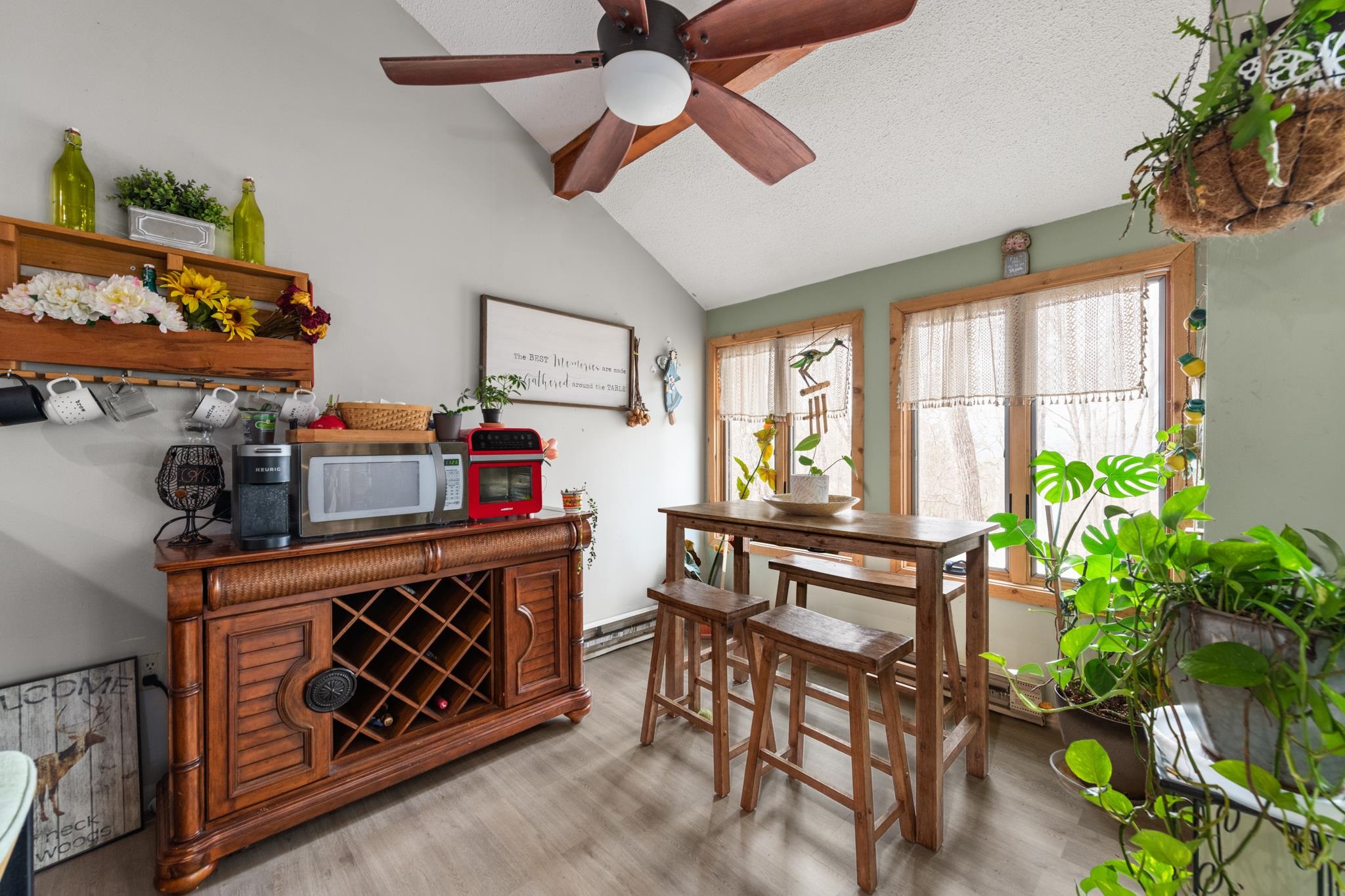 14 Webster Ct, Campton, NH 03223