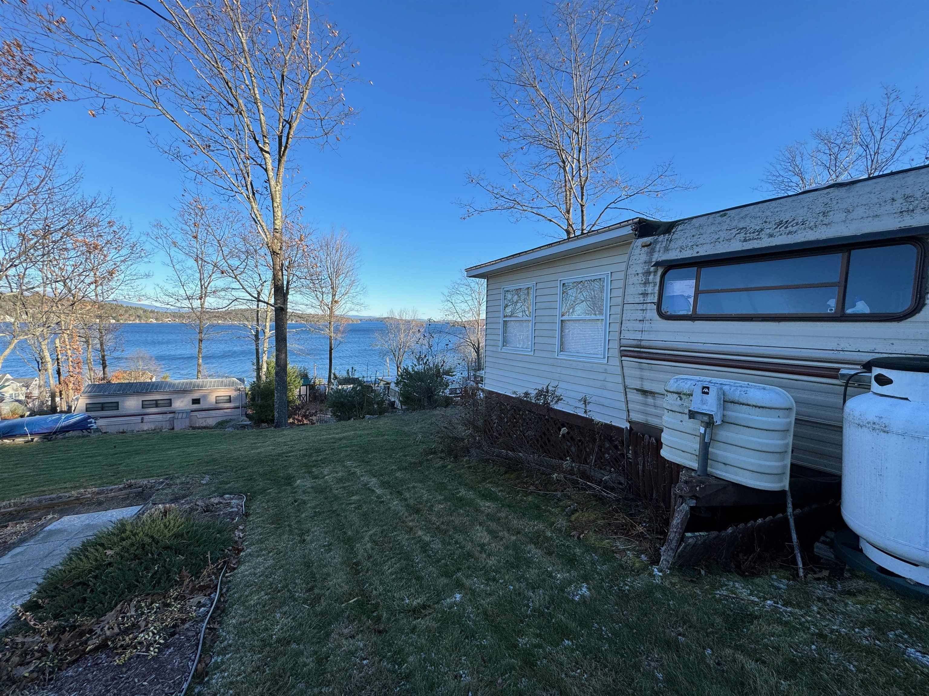 728 Scenic Road — photo 1