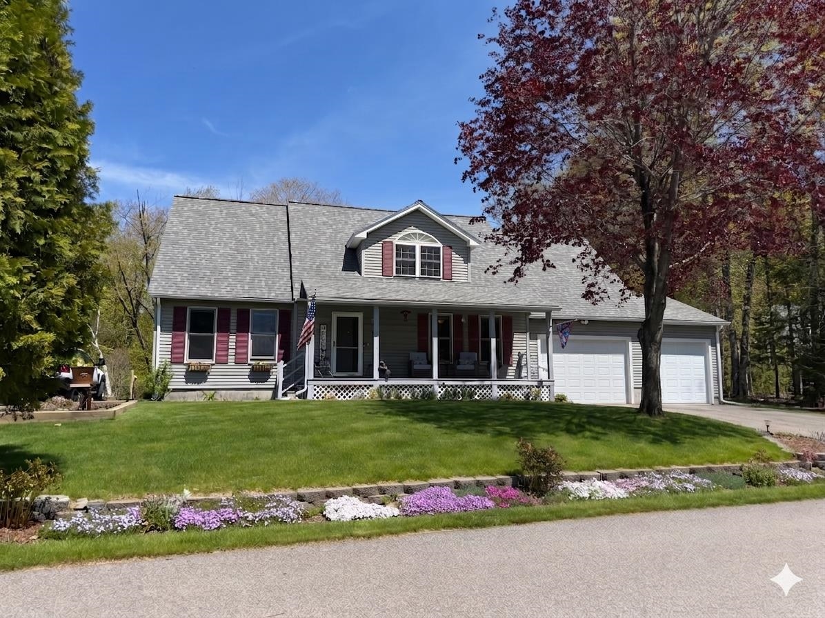 39 Captain Lovewell Ln, Ossipee, NH 03814