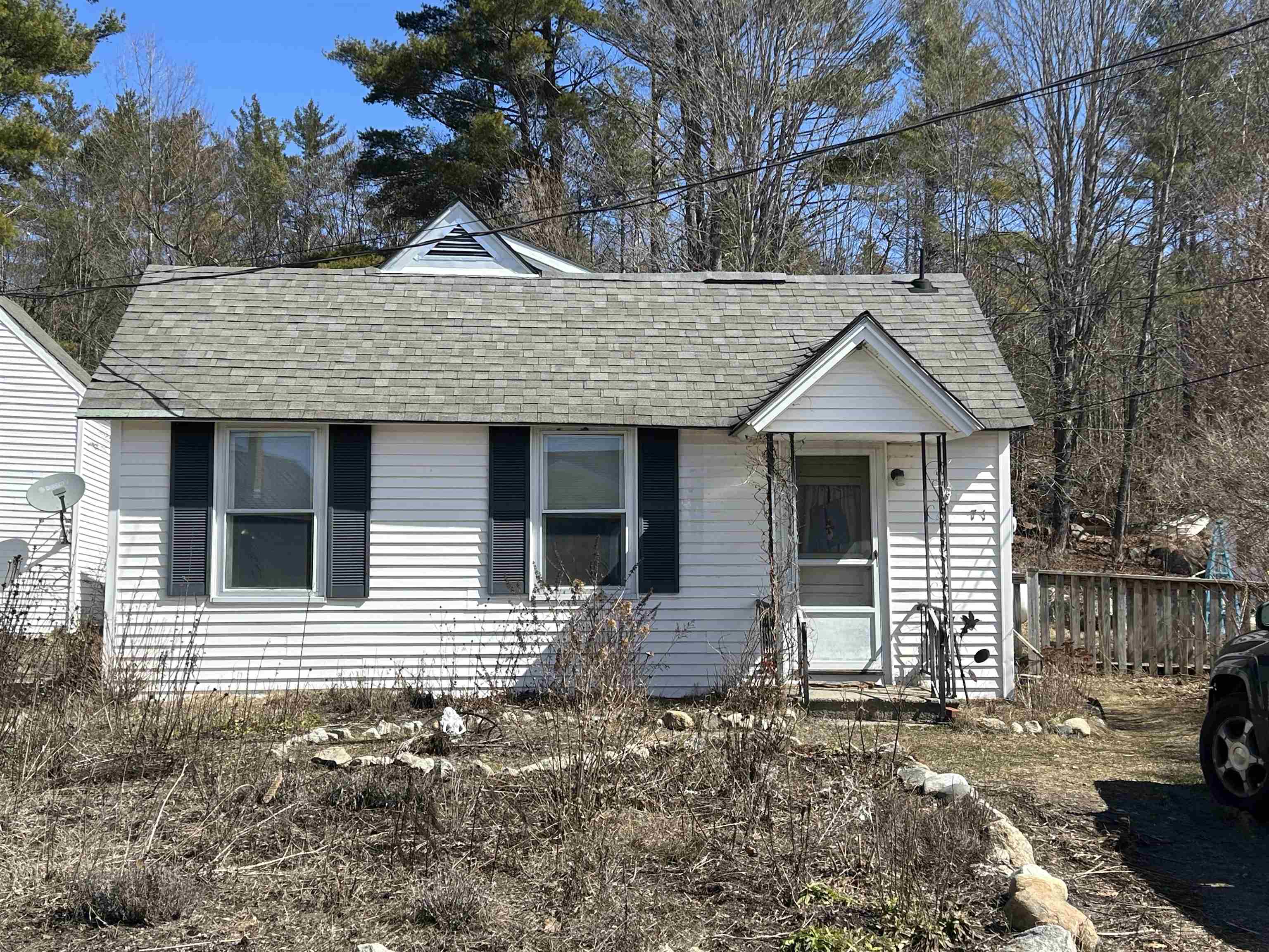 71 Library Rd, Grafton, NH 03240