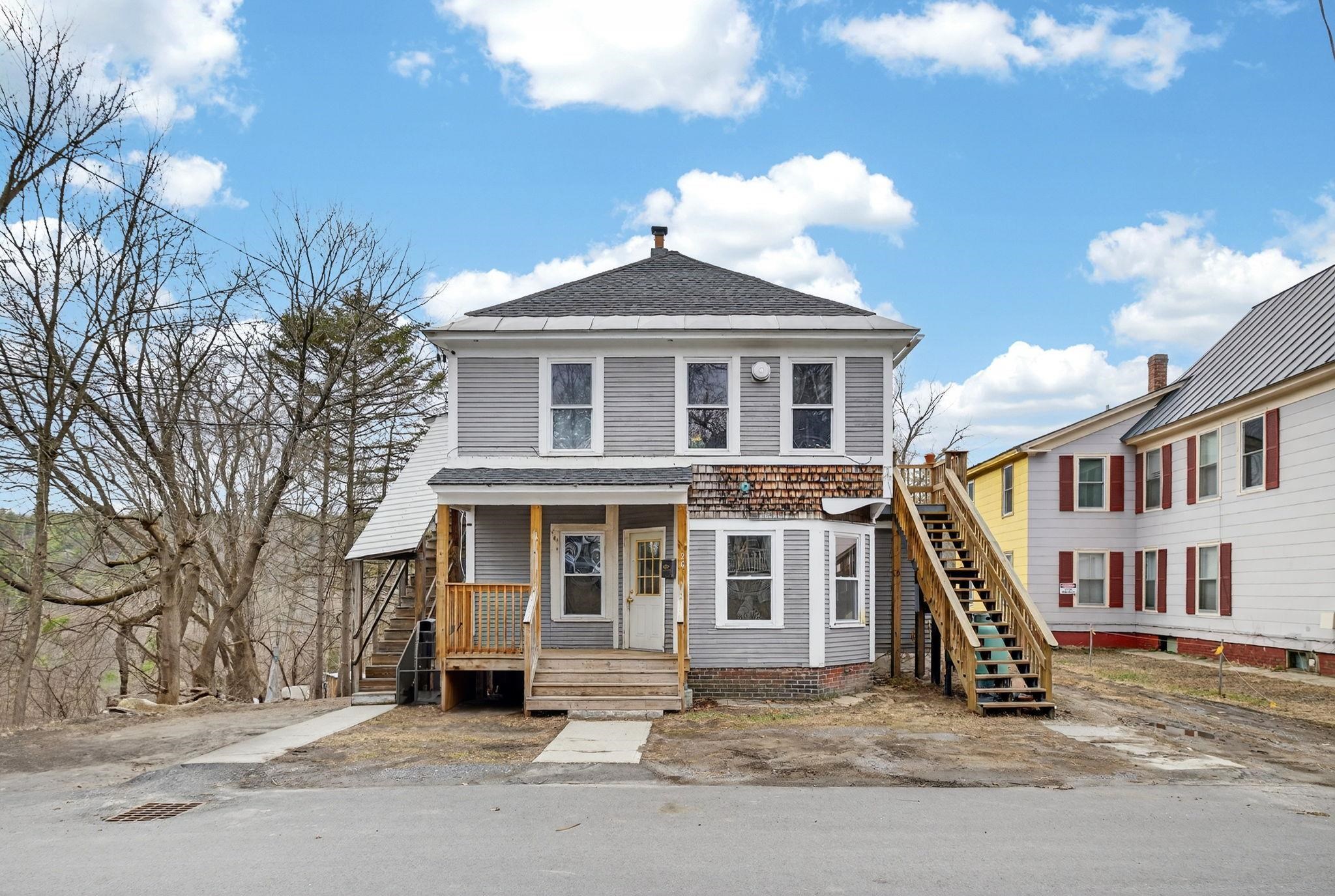 126 Lafayette St, Claremont, NH 03743