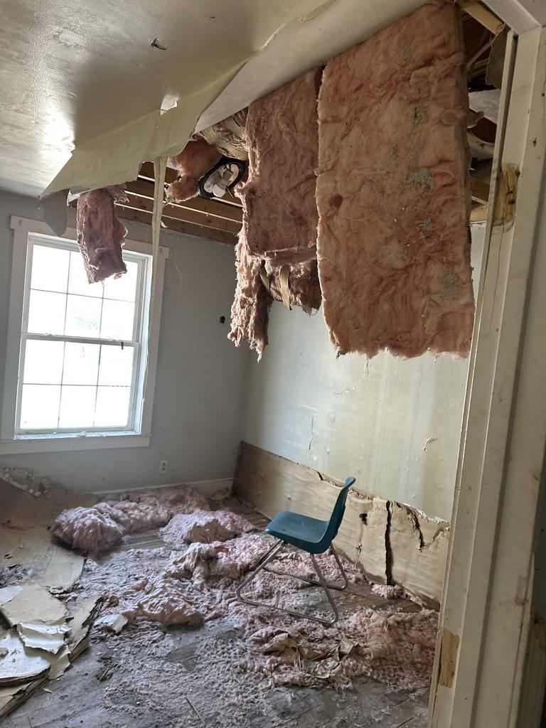 28 East St, Claremont, NH 03743