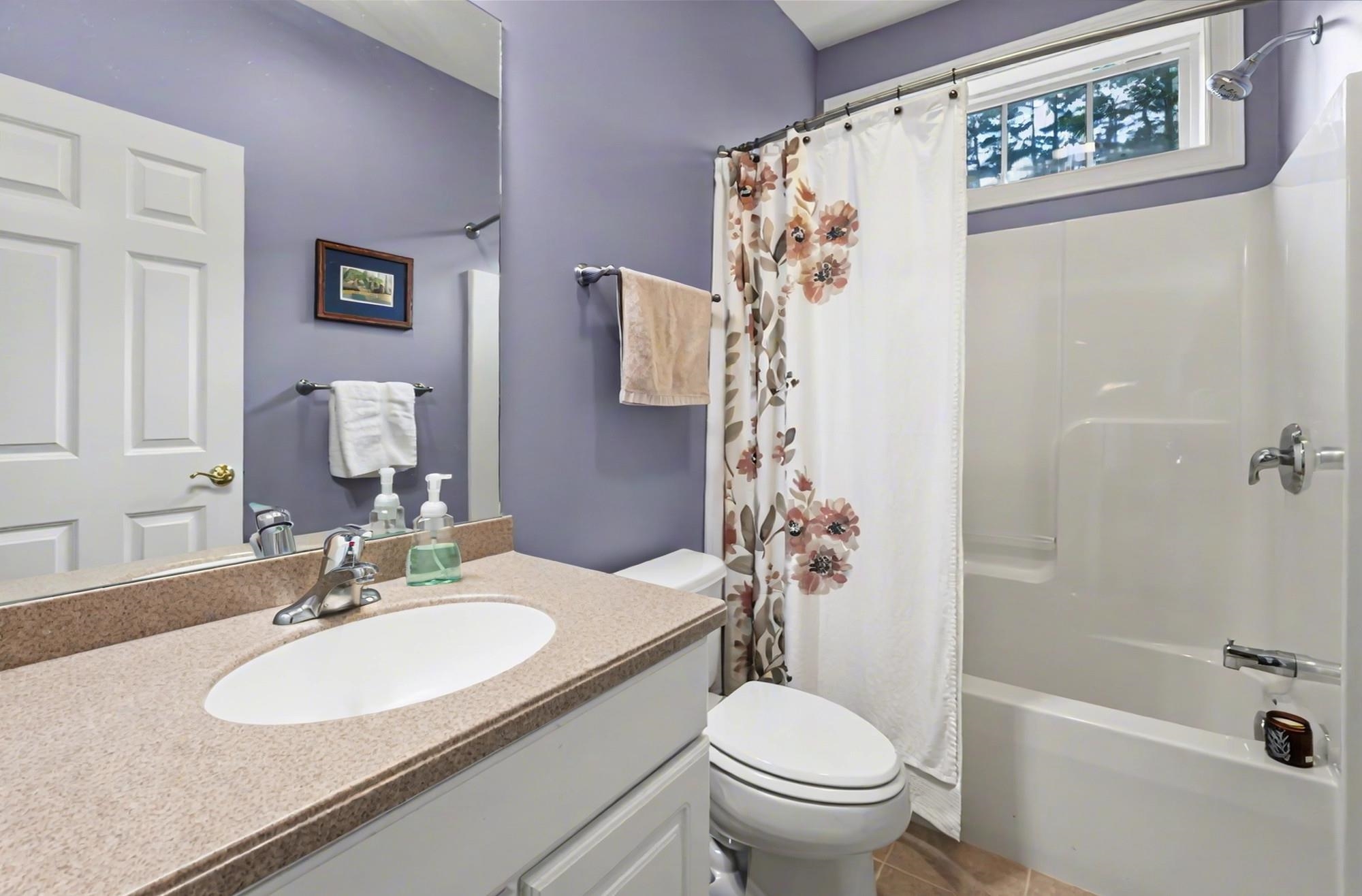 4 Reserve Way, Milford, NH 03055