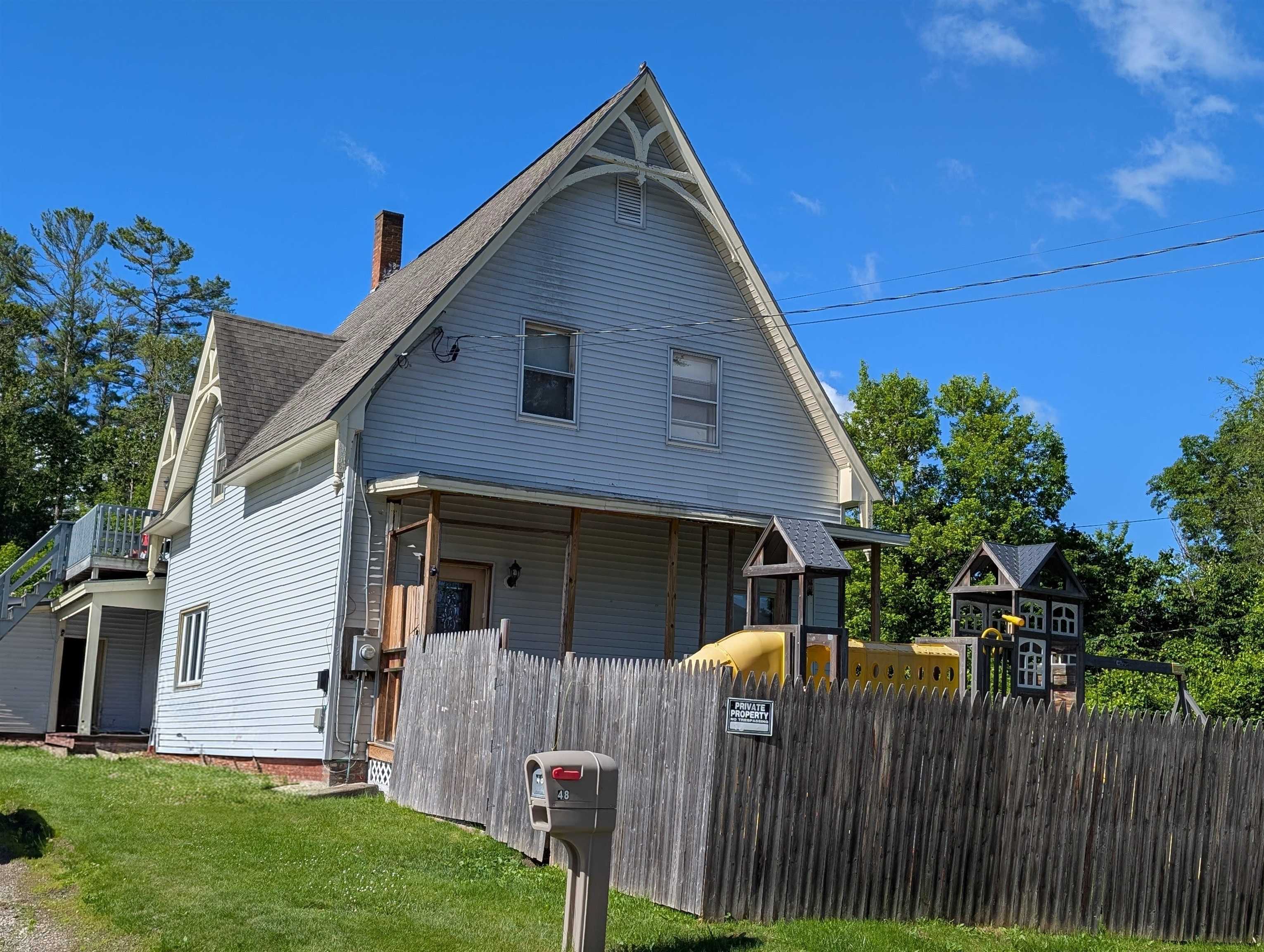 48 Grove St, Littleton, NH 03561