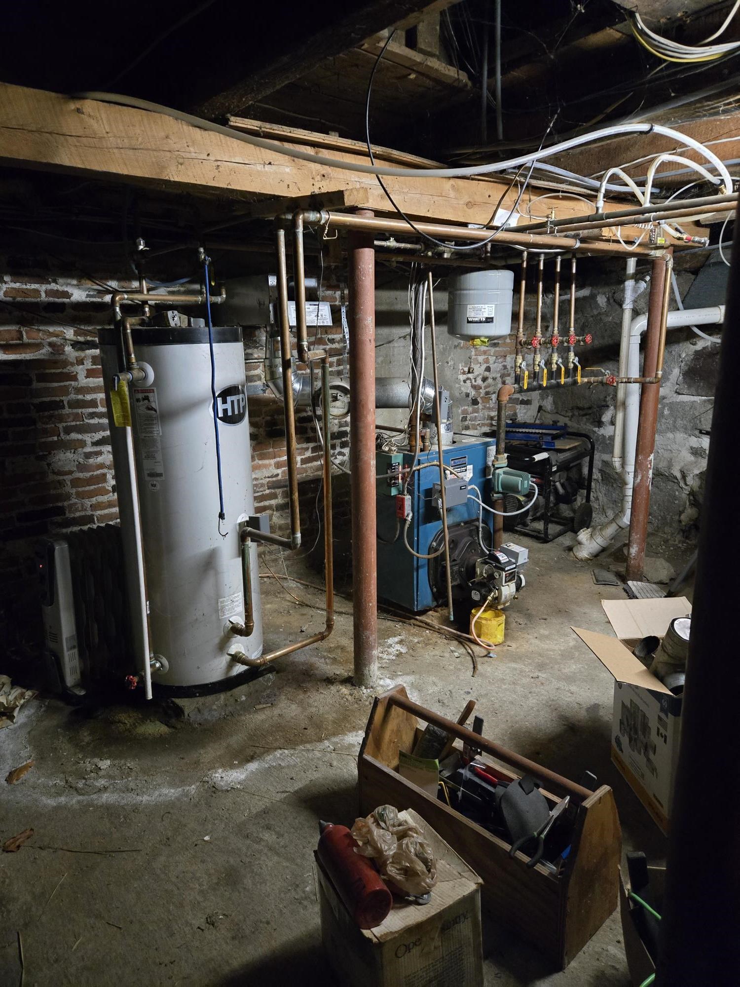 99 Depot Hill Rd, Henniker, NH 03242