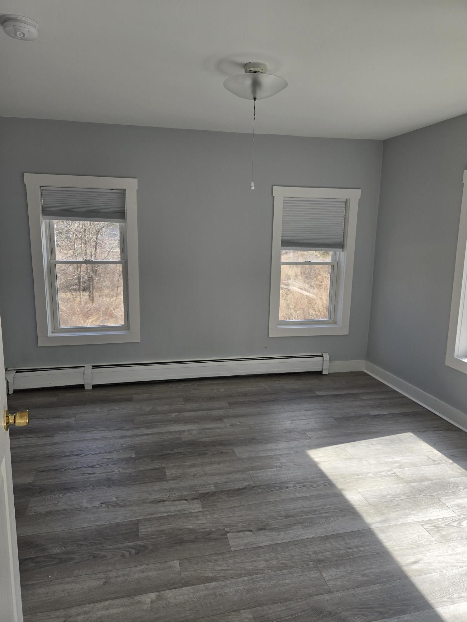 99 Depot Hill Rd, Henniker, NH 03242