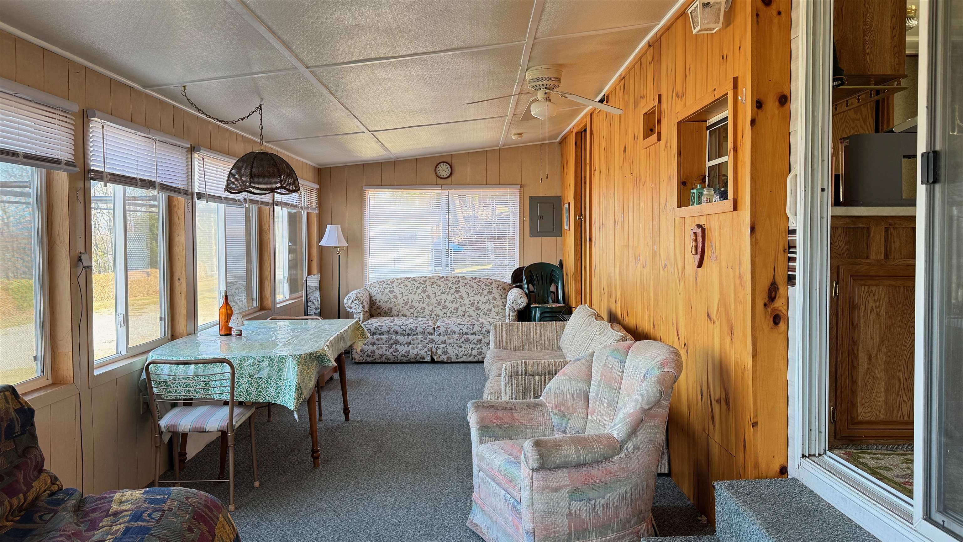 728 Scenic Rd, Laconia, NH 03246