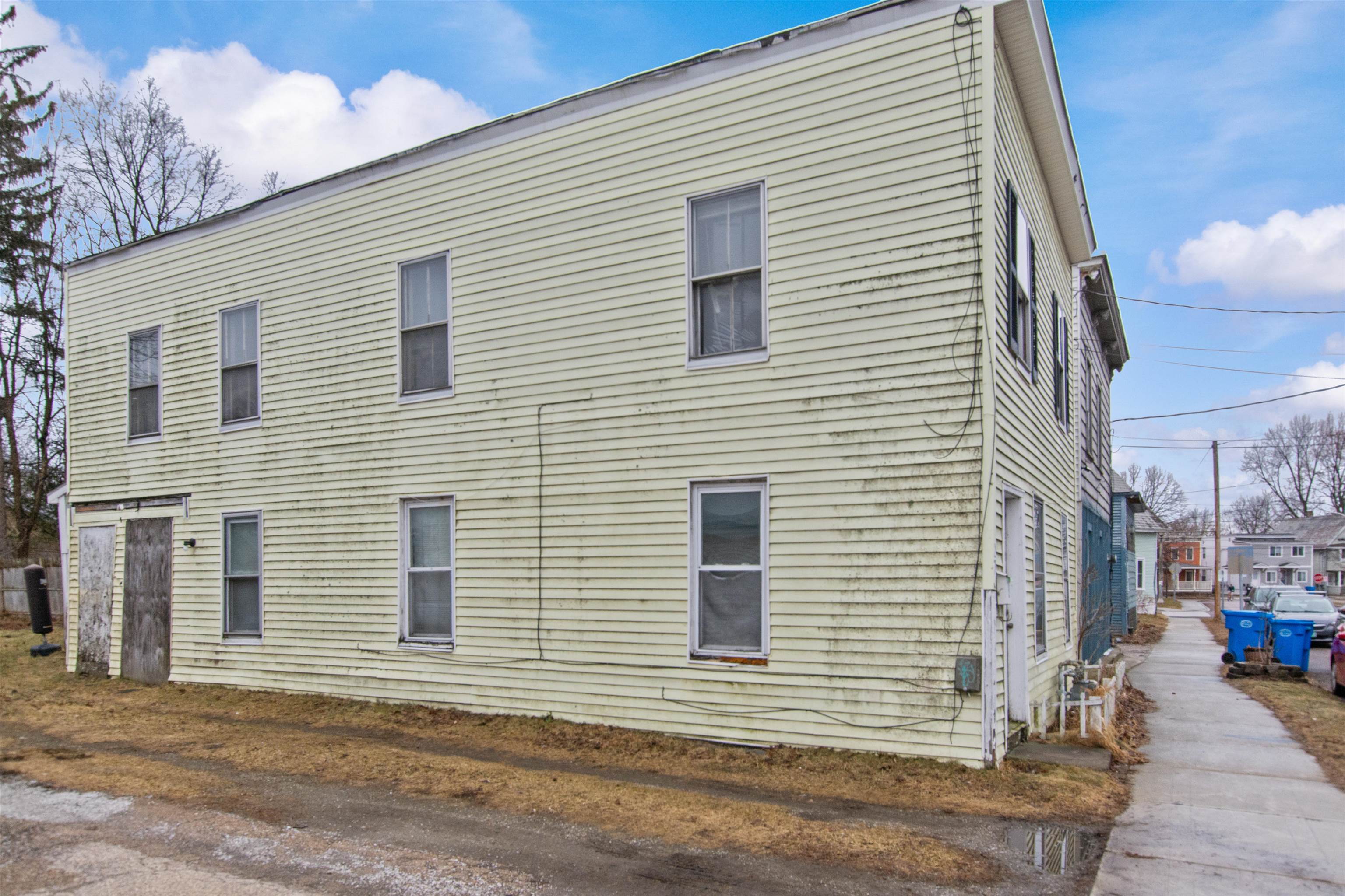 27 Archibald St, Burlington, VT 05401