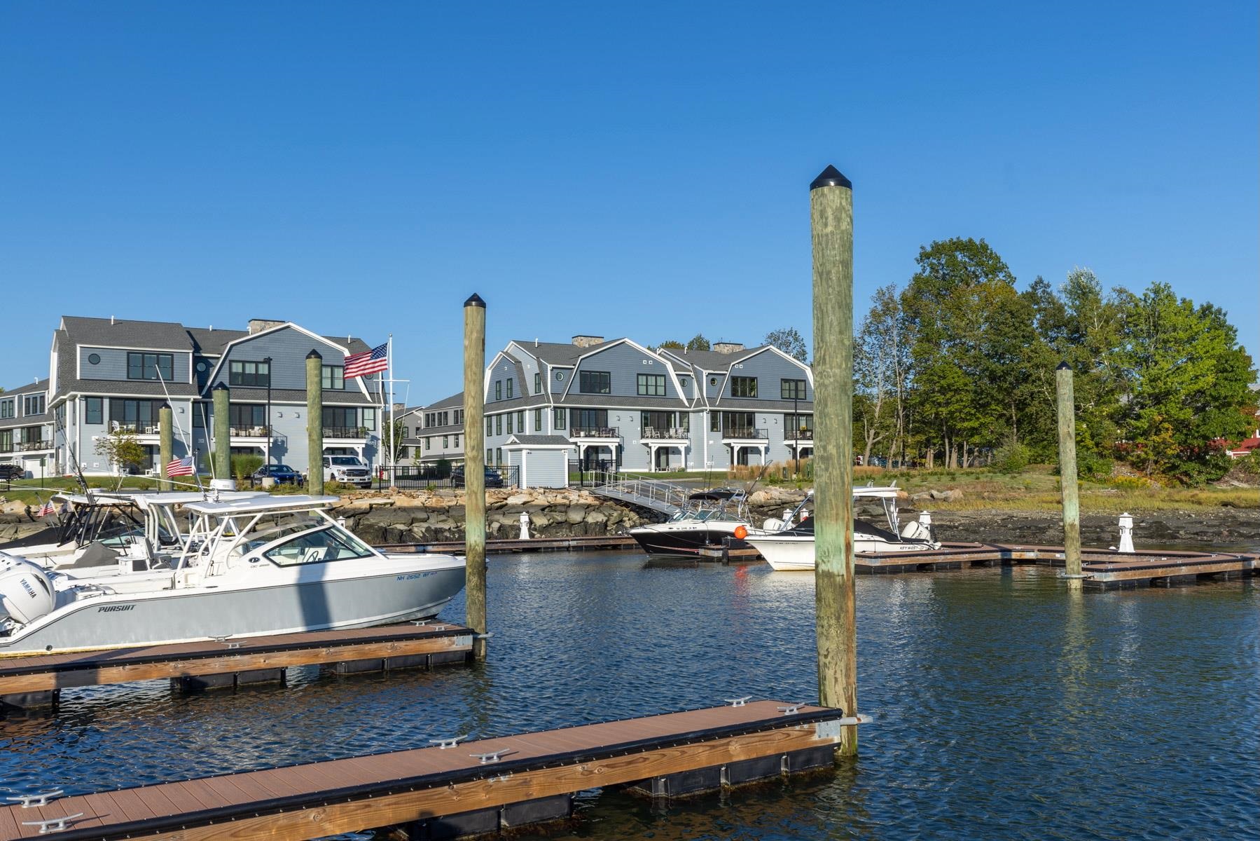 36 Little Bay Dr, Dover, NH 03820