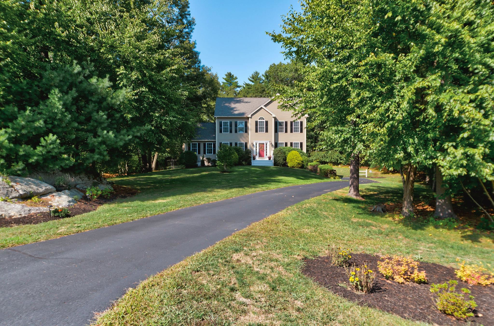 7 Rellas Rg, Kingston, NH 03848