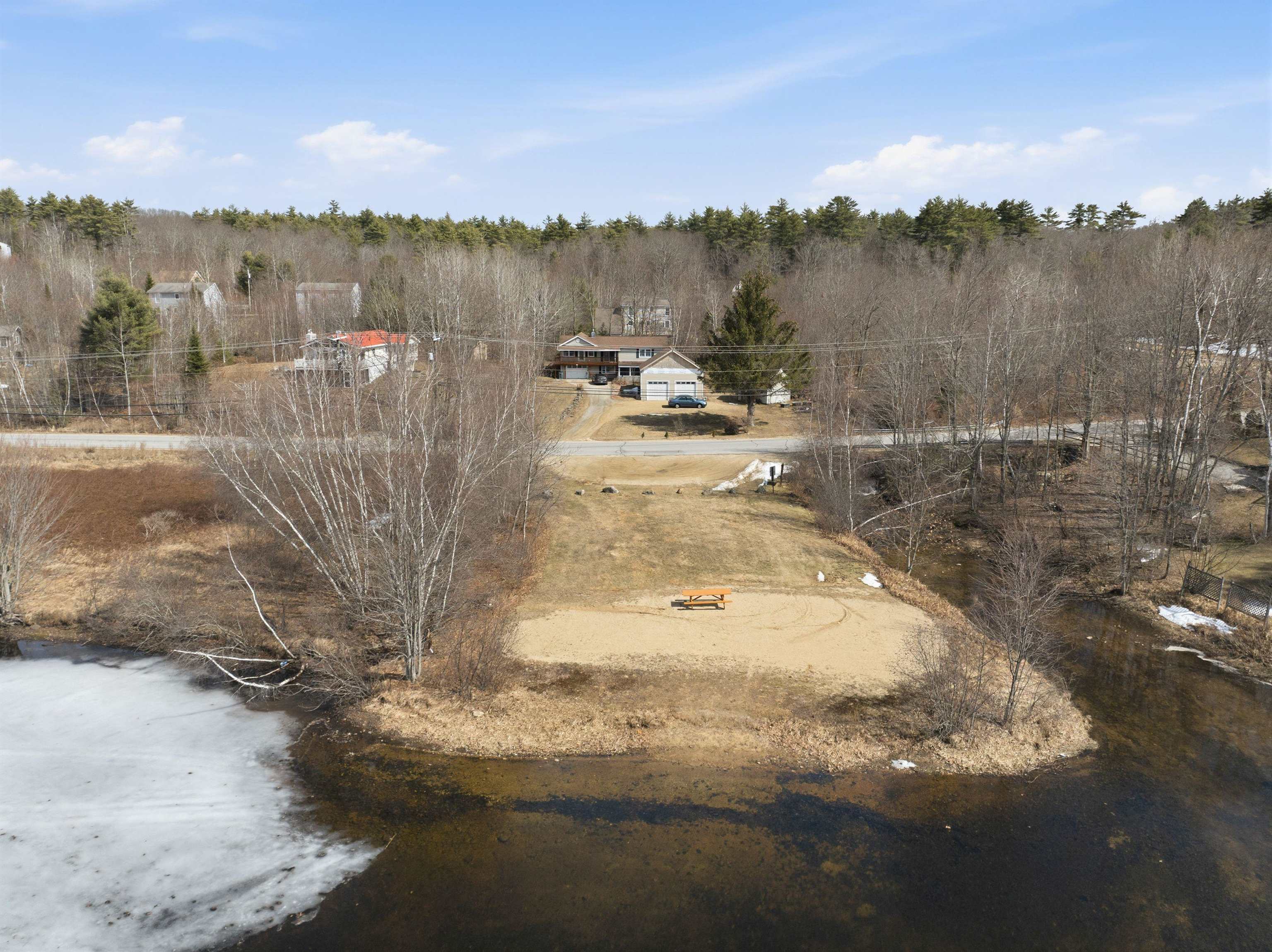 222 Varney Rd, Barnstead, NH 03225