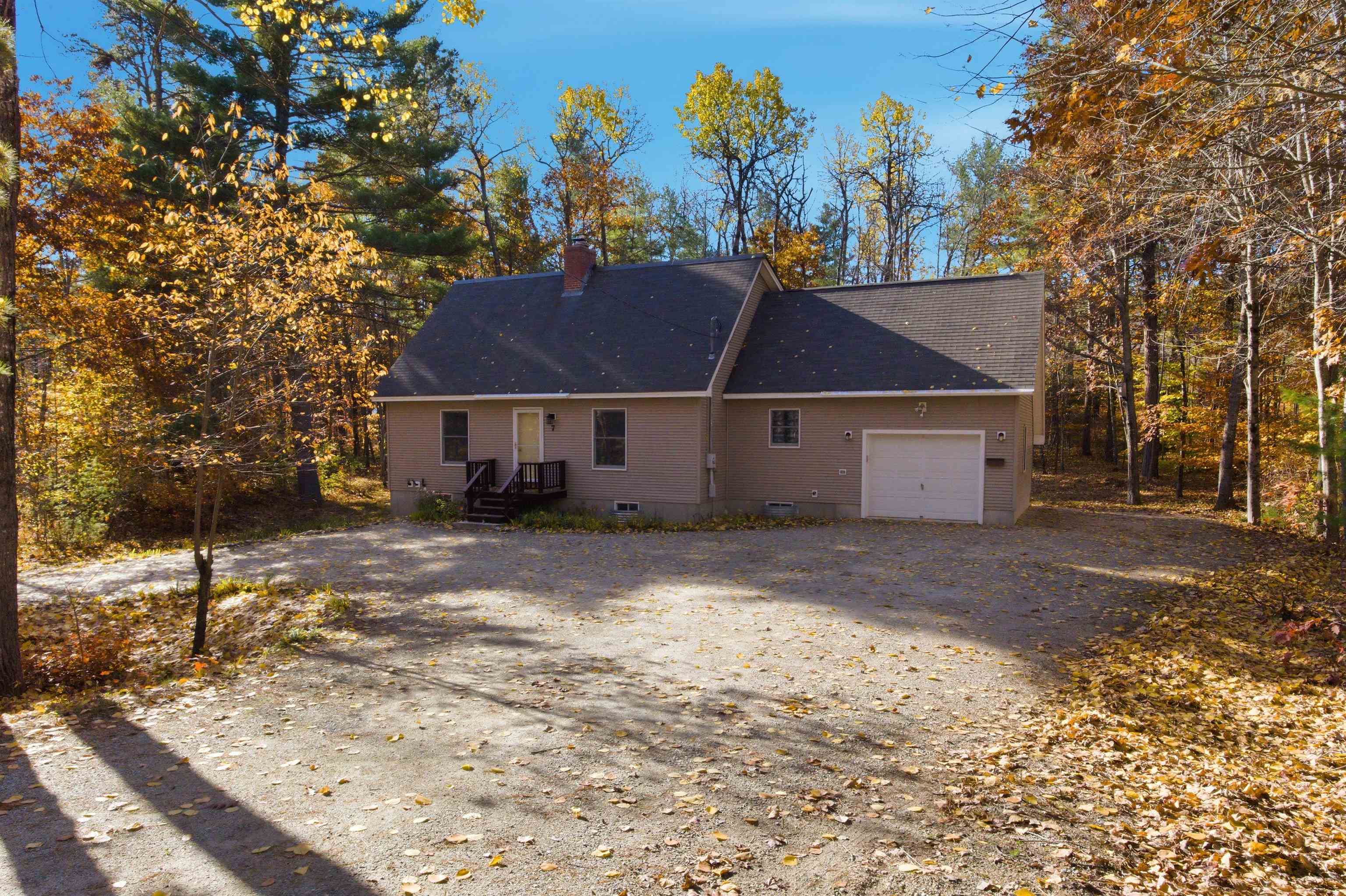 7 Patriots Way, Ossipee, NH 03814