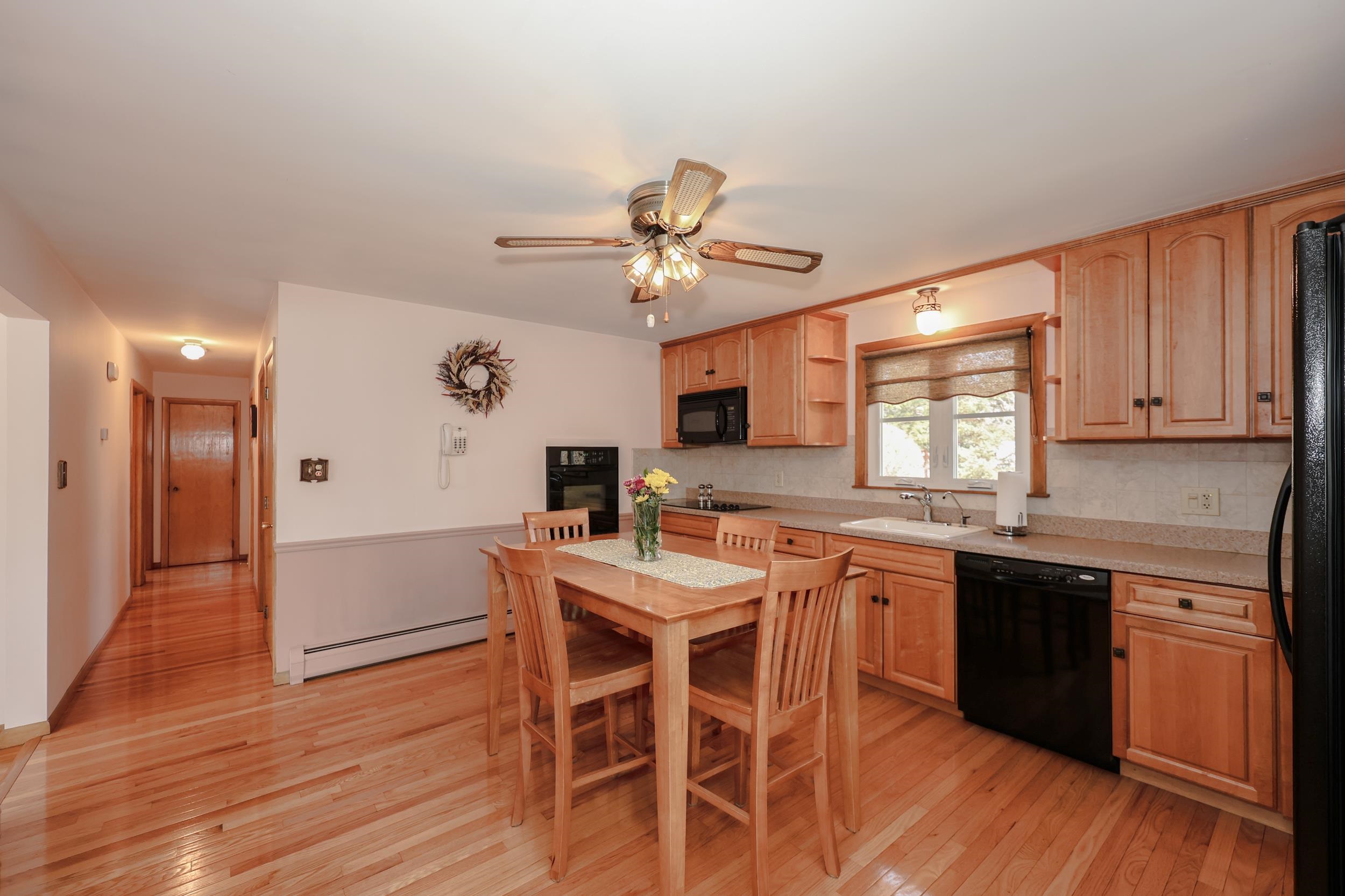 155 Woodbine Ave, Manchester, NH 03109