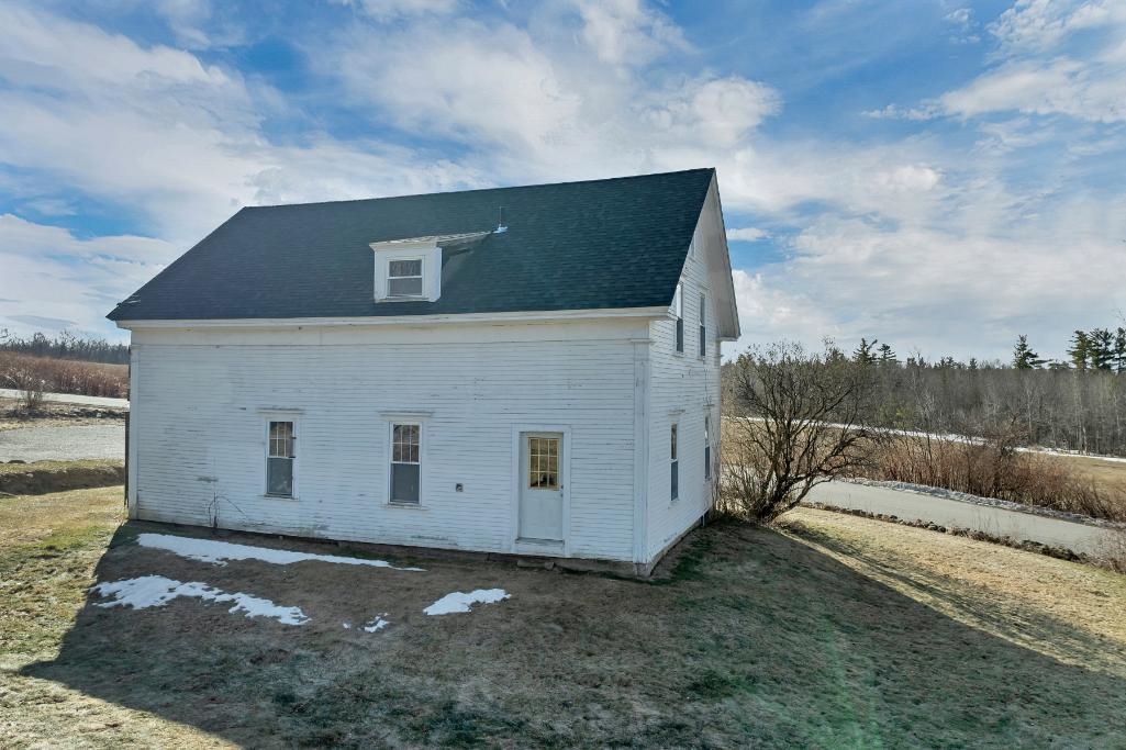 68 Taylor Rd, Sanbornton, NH 03269