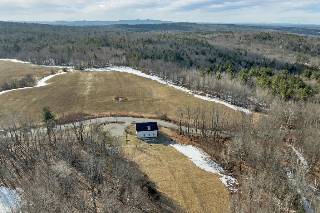 68 Taylor Rd, Sanbornton, NH 03269