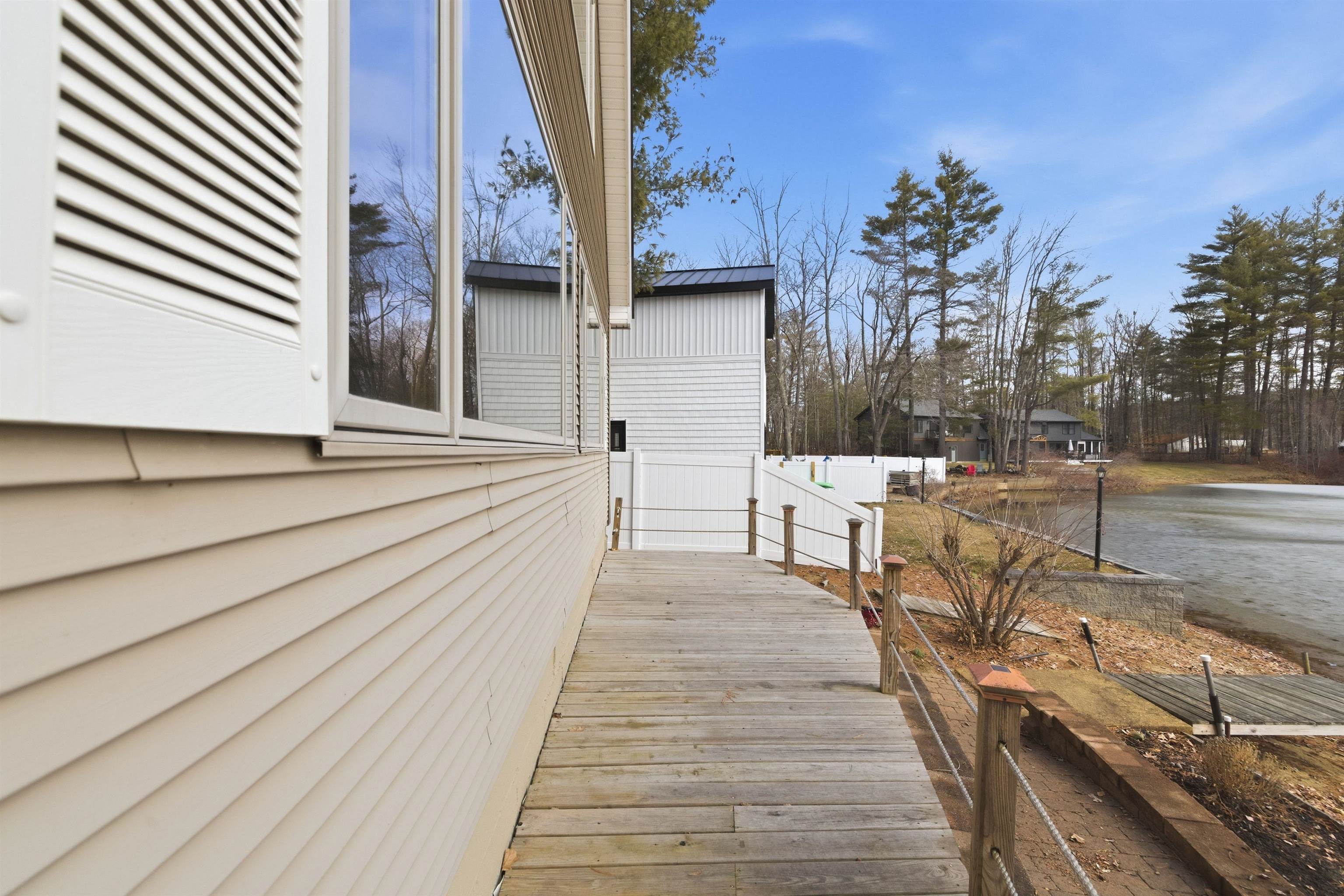 164 Gardners Grove Rd, Belmont, NH 03220