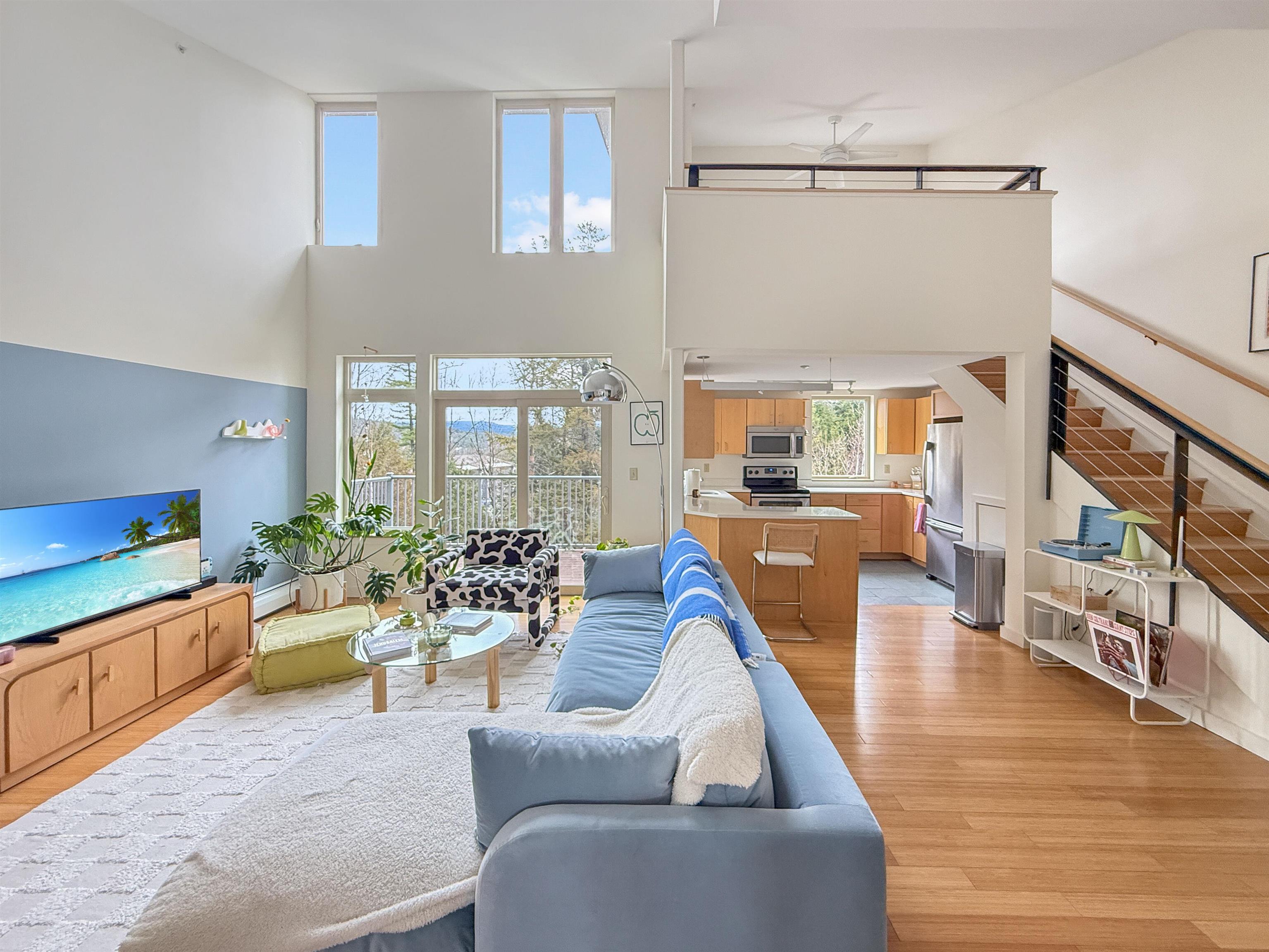 15 Gile Dr, Hanover, NH 03755