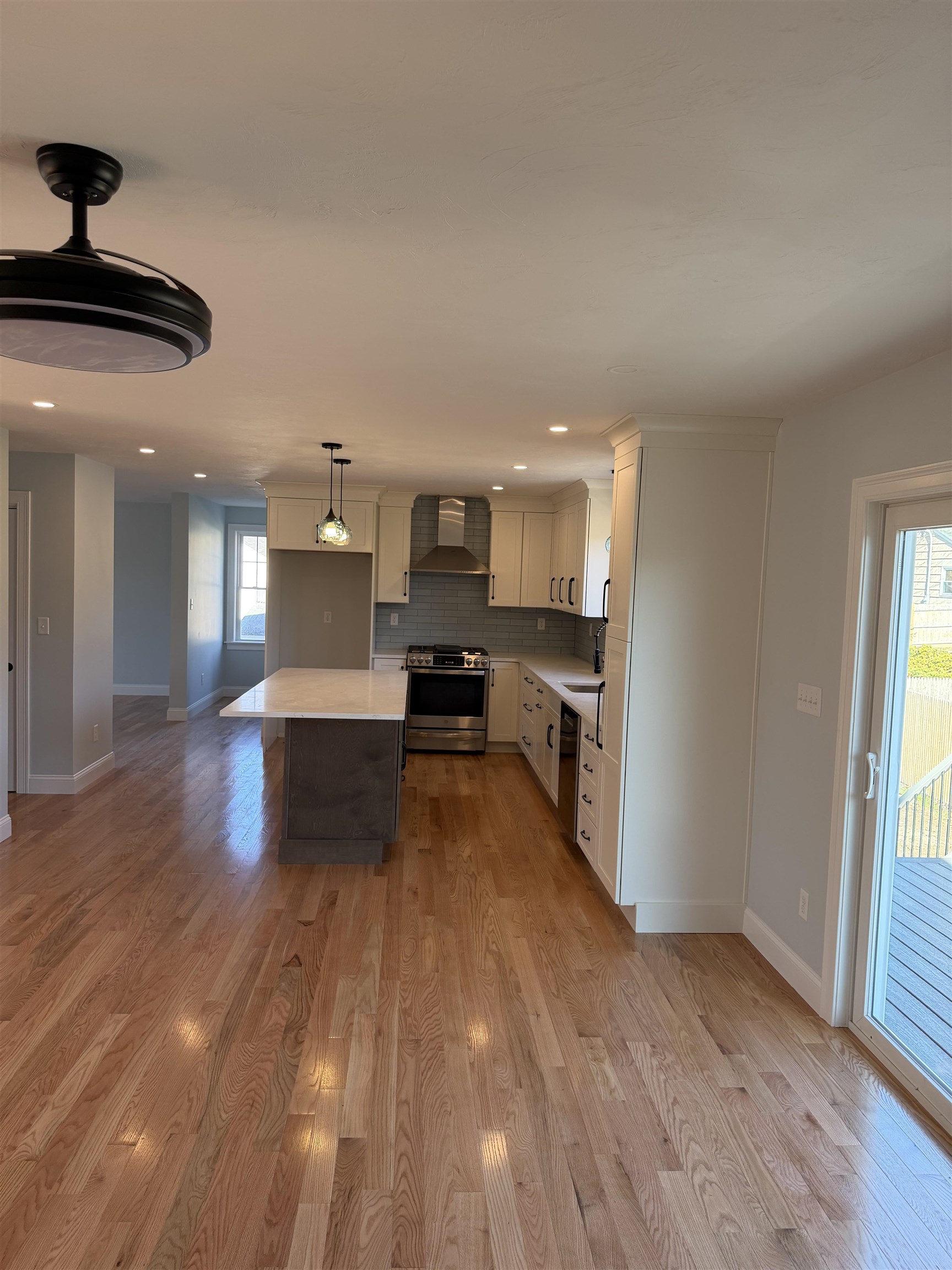 15A Henry St, Salem, NH 03079