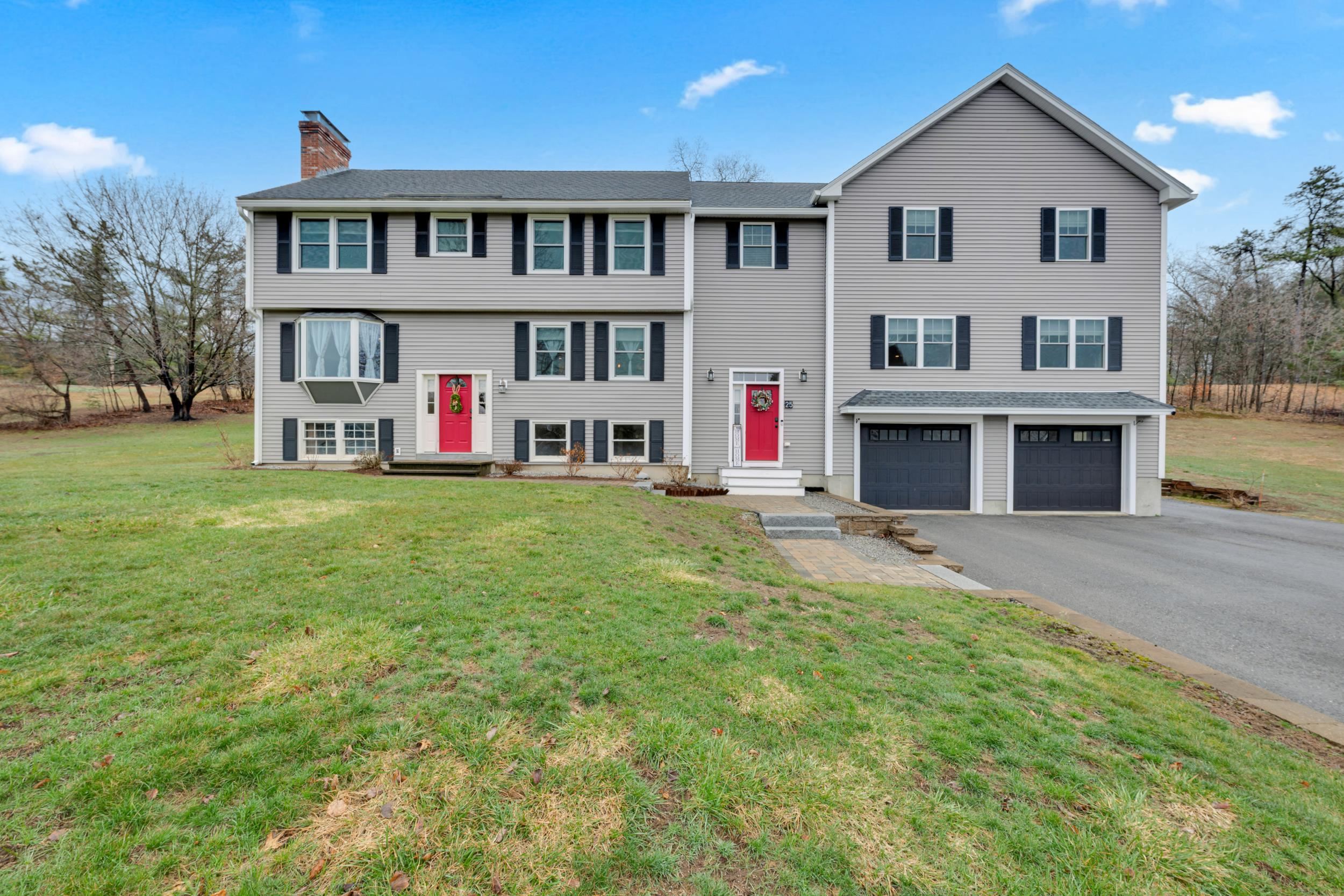 25 Riverview Cir, Litchfield, NH 03052