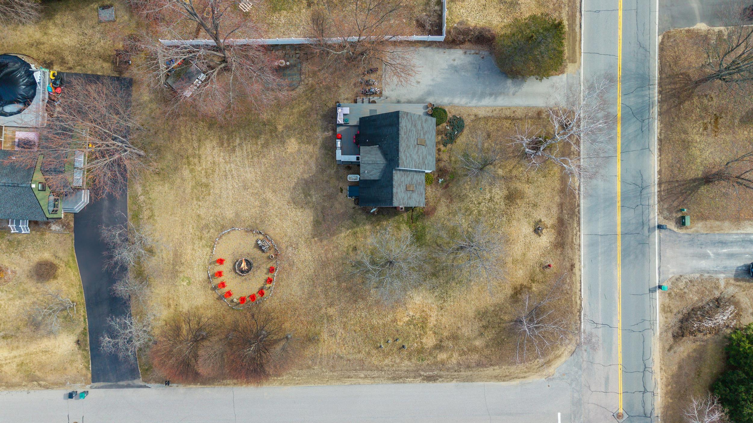 6 Donna Dr, Pembroke, NH 03275