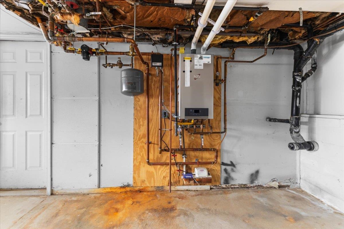 92 Dunlop Way, Colchester, VT 05446