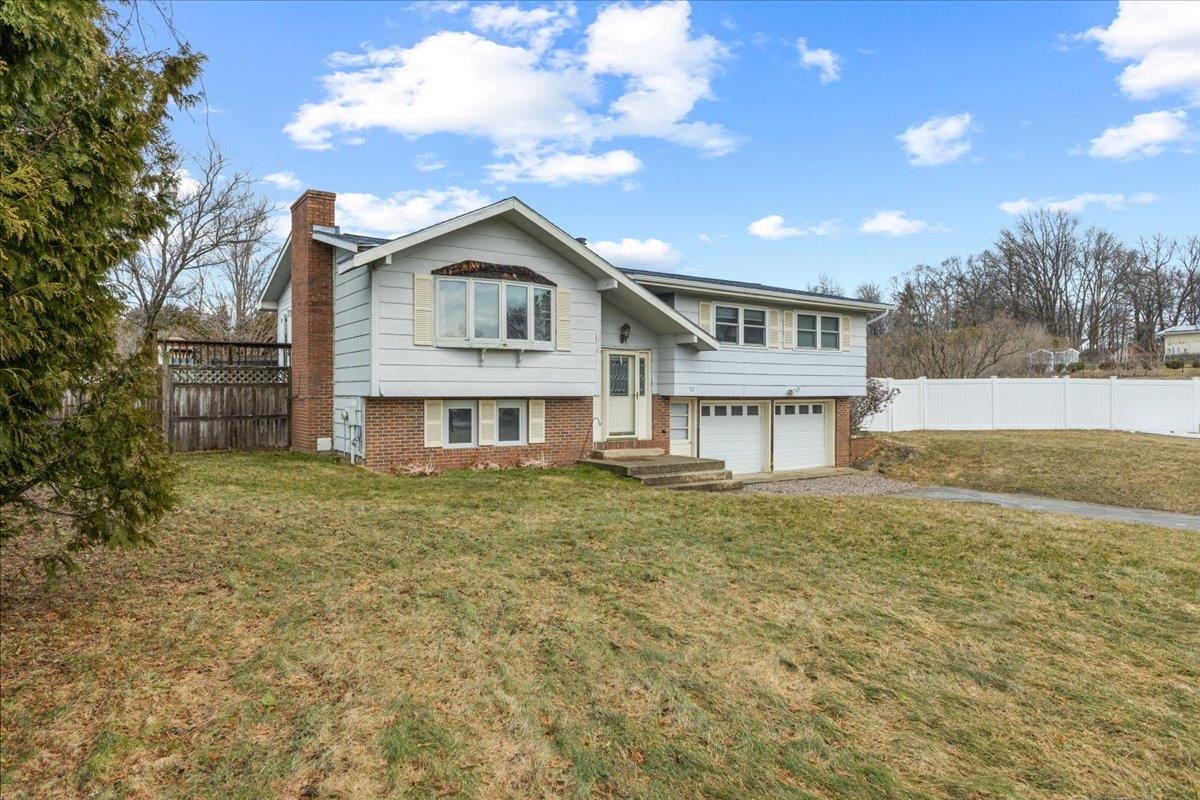 92 Dunlop Way, Colchester, VT 05446