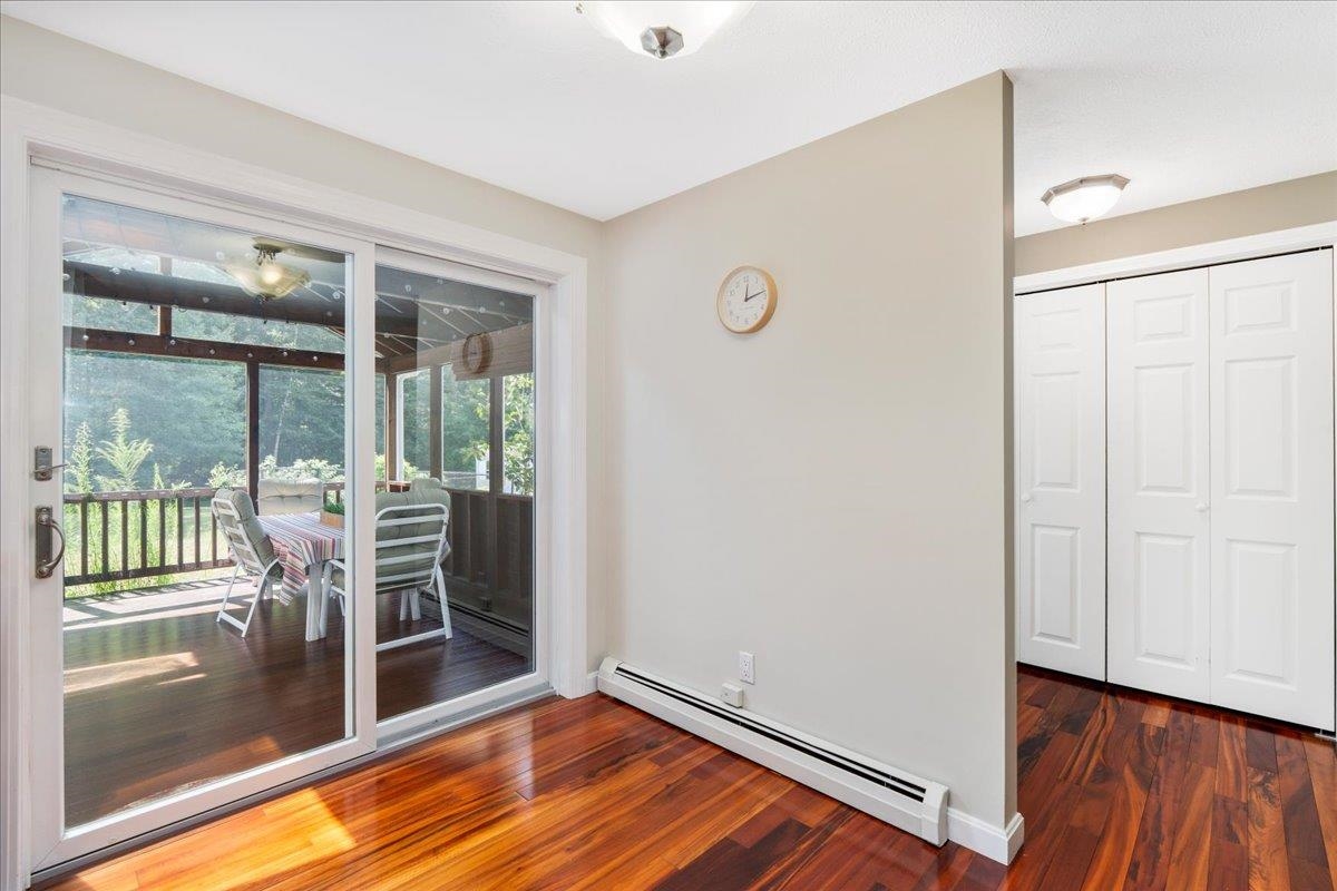 29 Rolling Ridge Rd, Londonderry, NH 03053