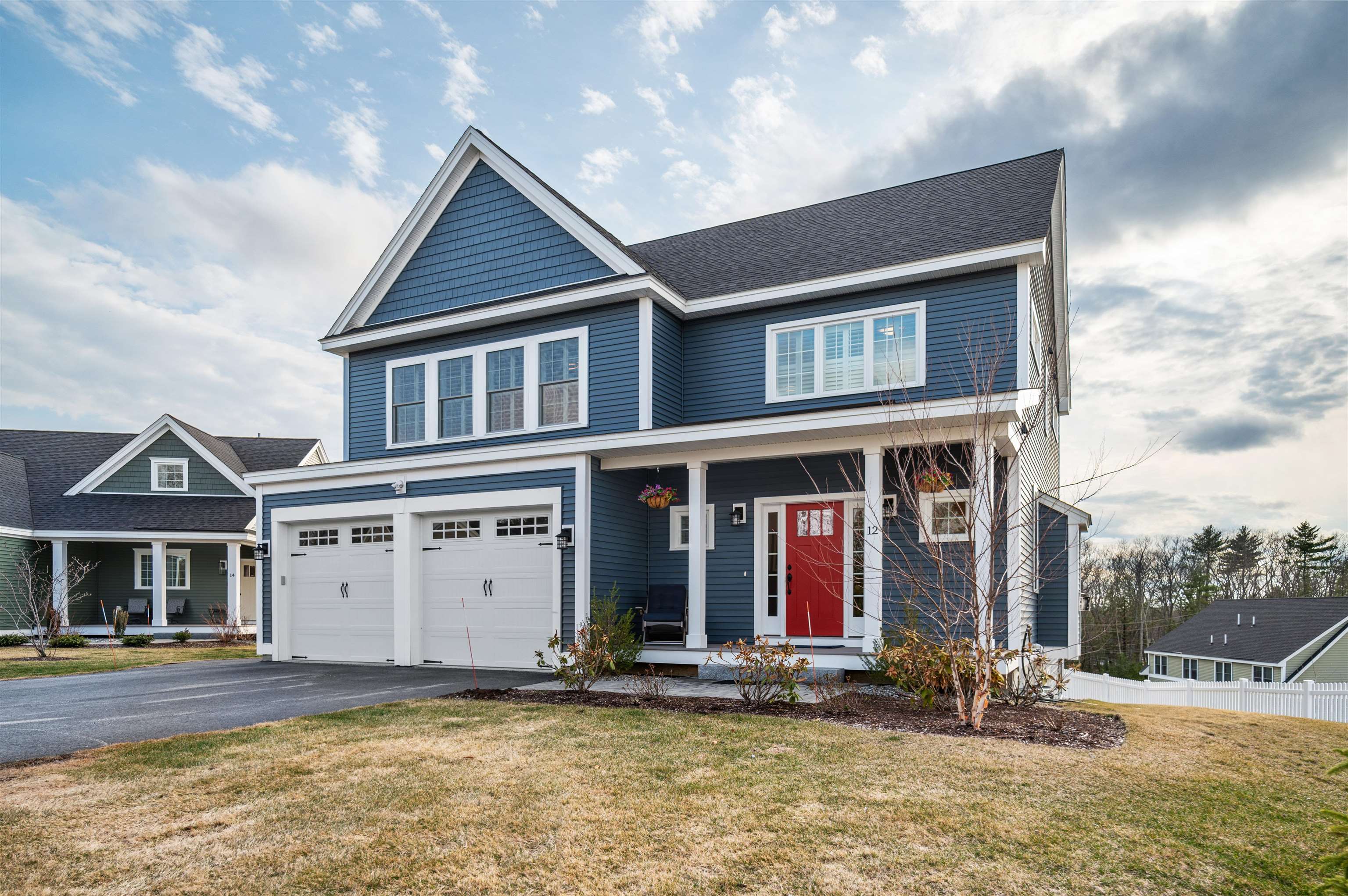 12 Summit Cir, Newmarket, NH 03857