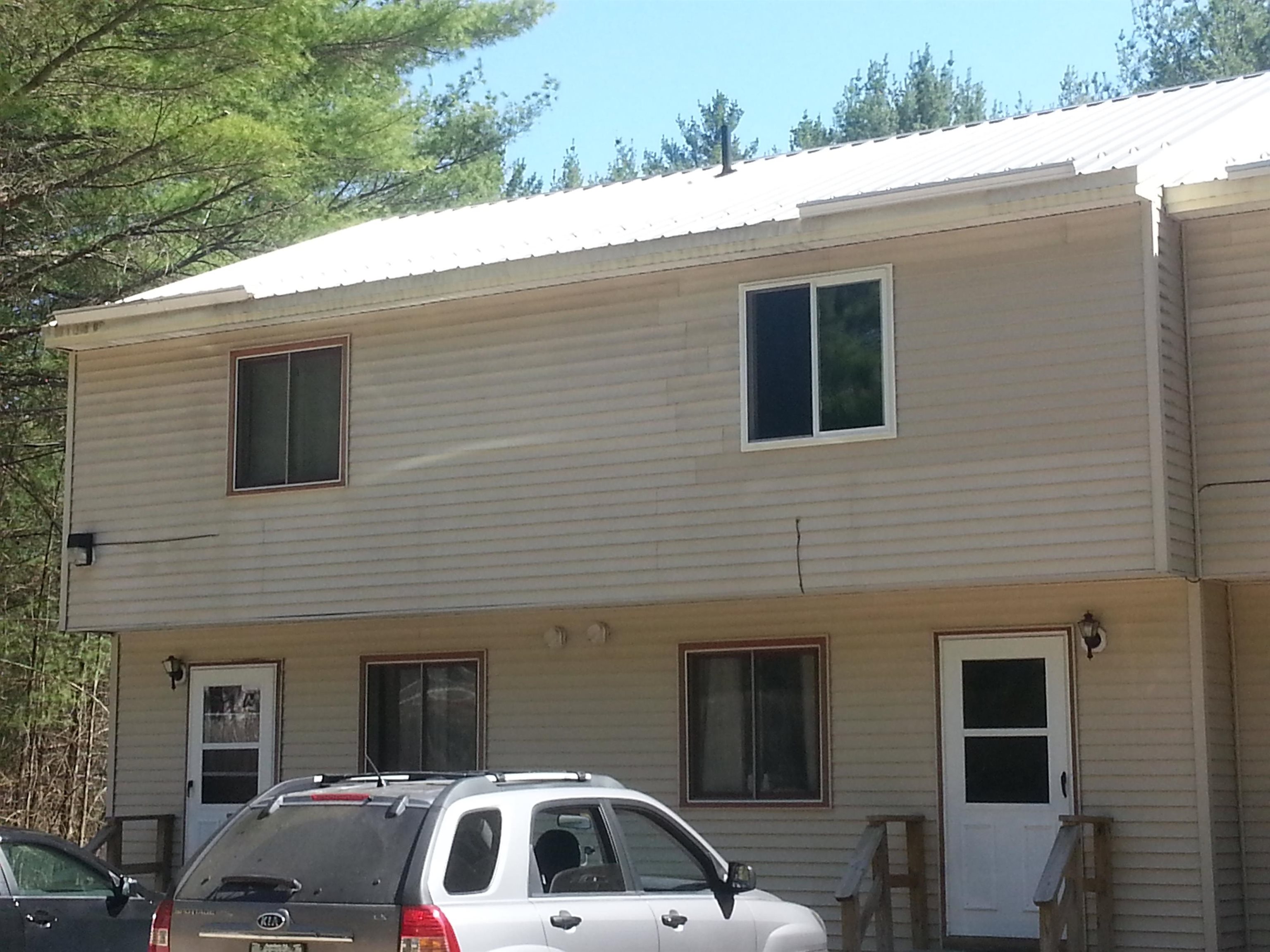 165 Sandogardy Pond Rd, Northfield, NH 03276