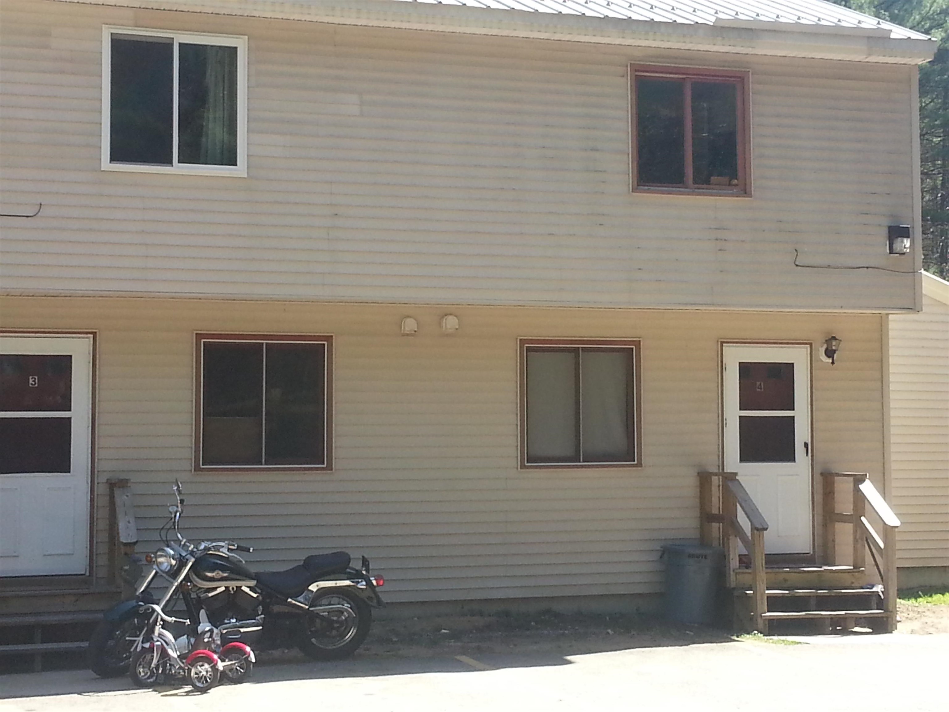 165 Sandogardy Pond Rd, Northfield, NH 03276