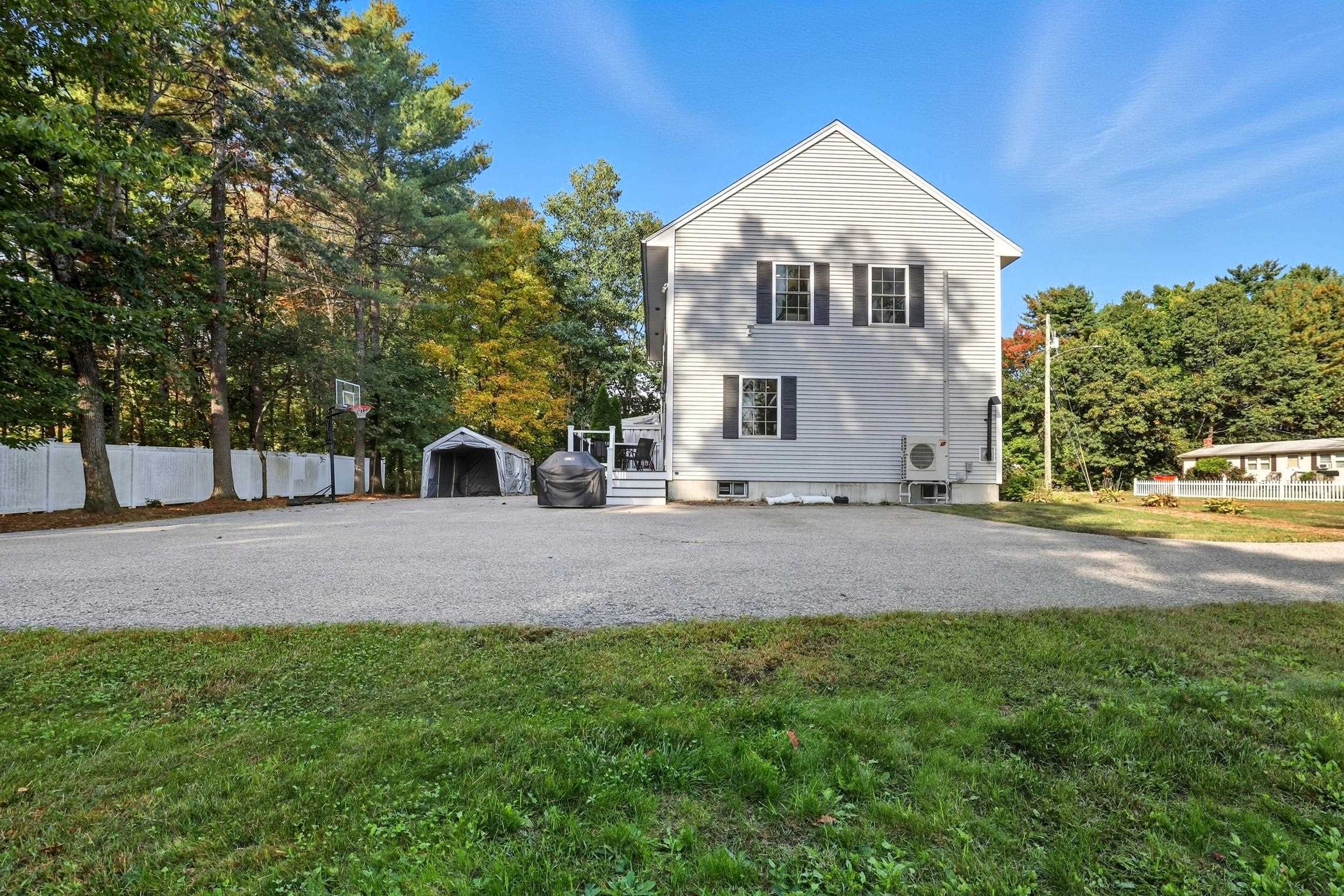 13 Juanita Ave, Raymond, NH 03077