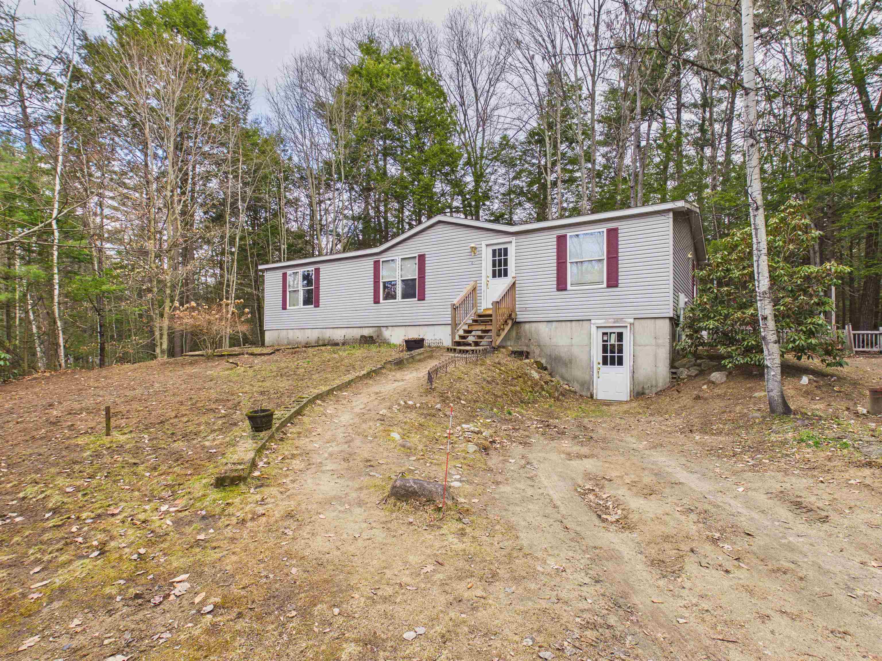 61 Sugar Hill Rd, Swanzey, NH 03446