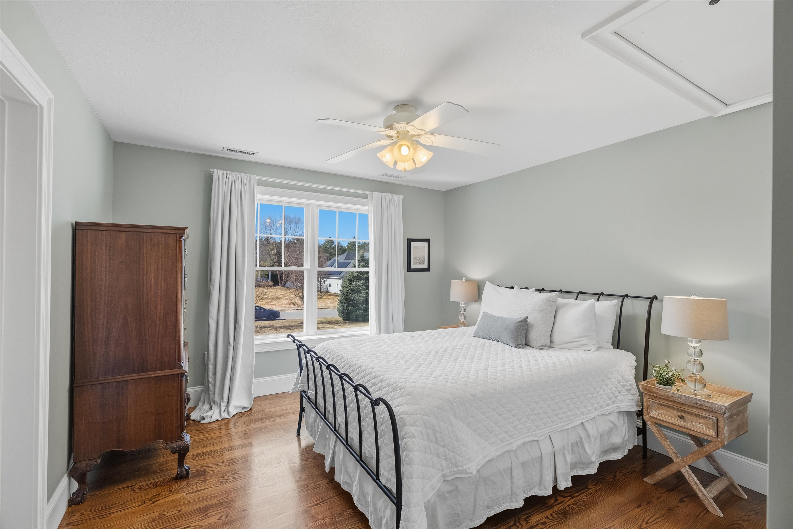 12 Orchard Blossom Rd, Windham, NH 03087