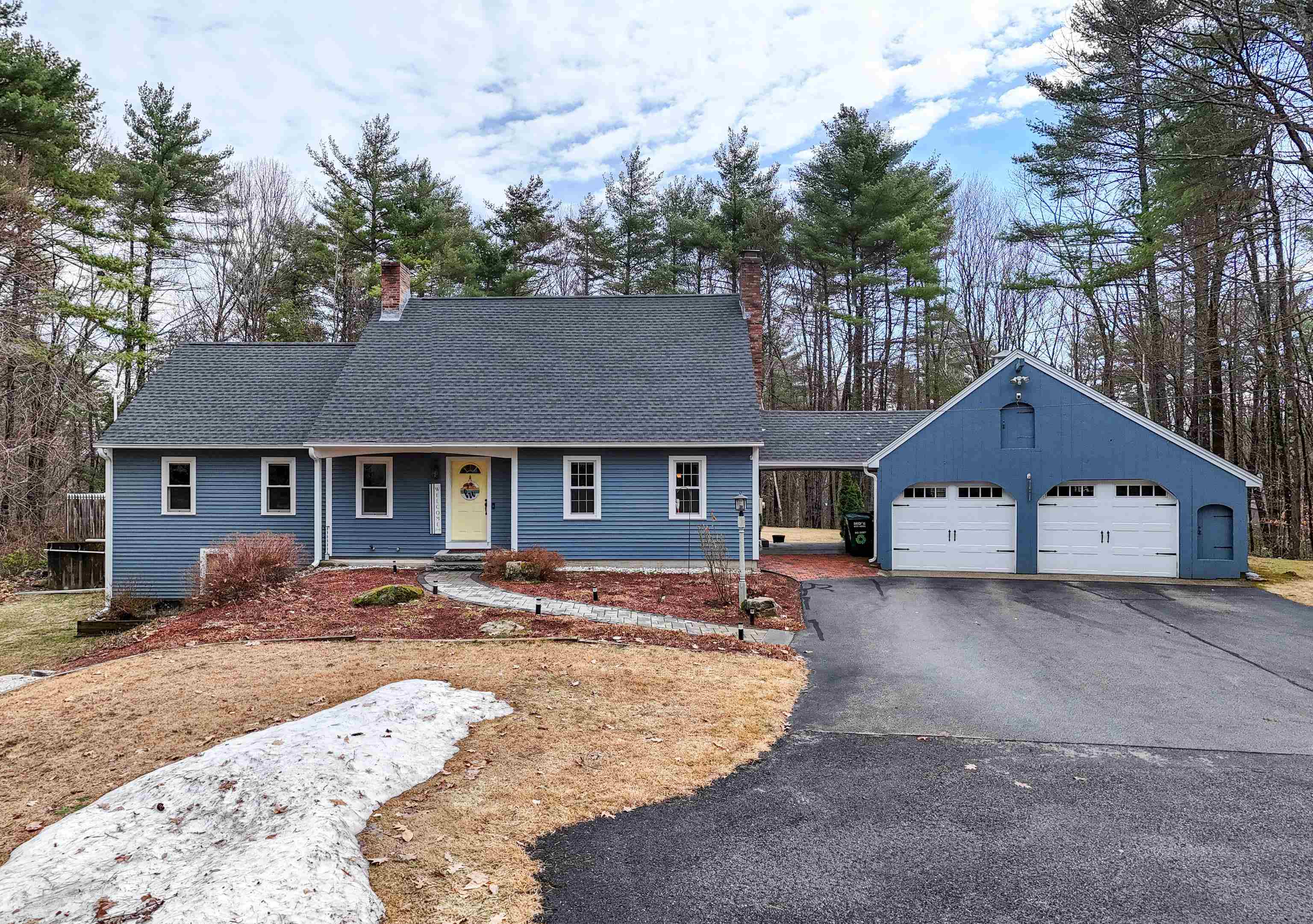 37 Mcgettigan Rd, Milford, NH 03055