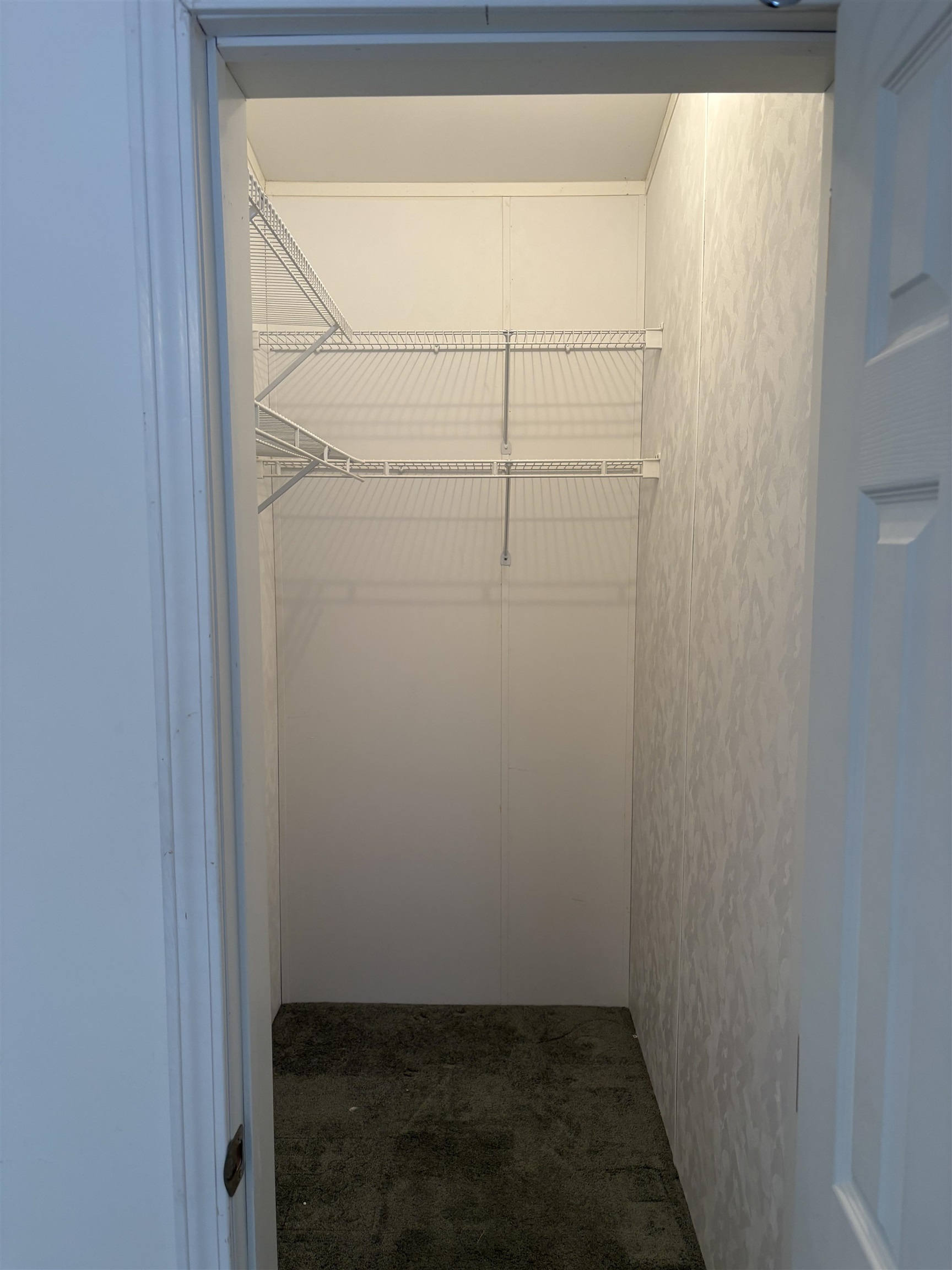 500 Darby Dr, Belmont, NH 03220