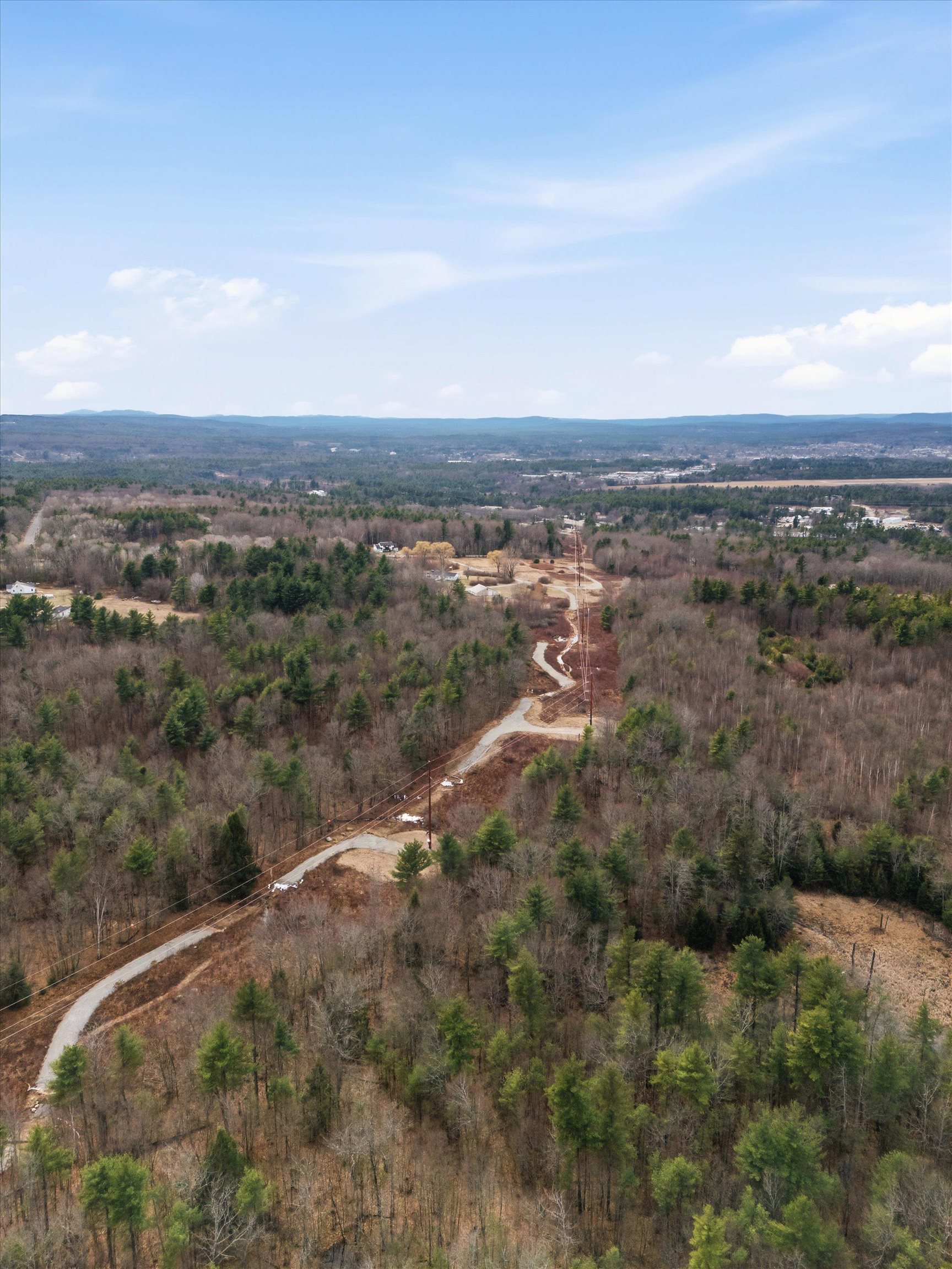 629 635 Fourth Range Rd, Pembroke, NH 03275